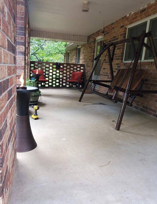 9155 SW Highway 82, El Dorado Springs, MO 64744