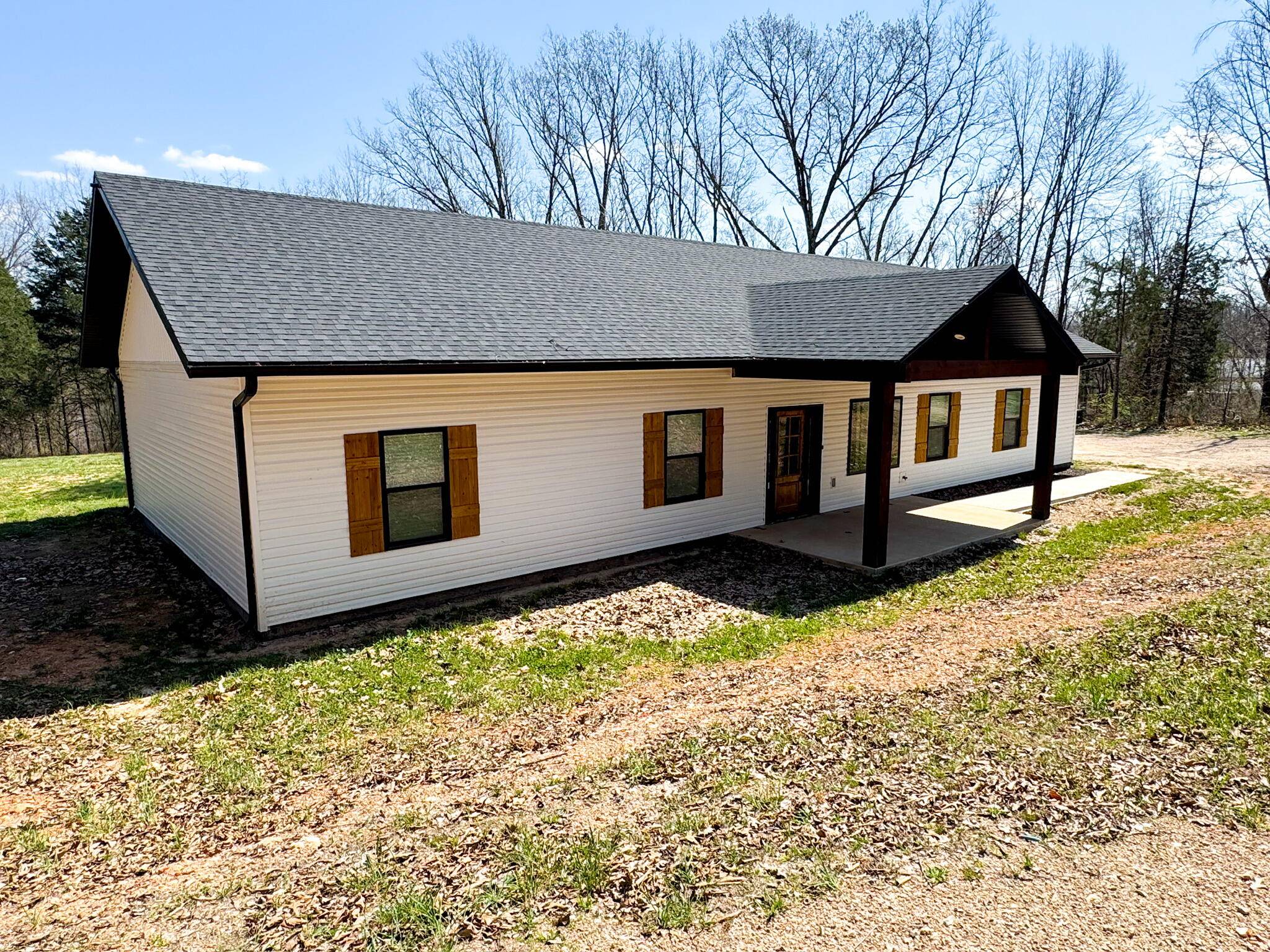 290 Mccord Bend RD, Galena, MO 65656