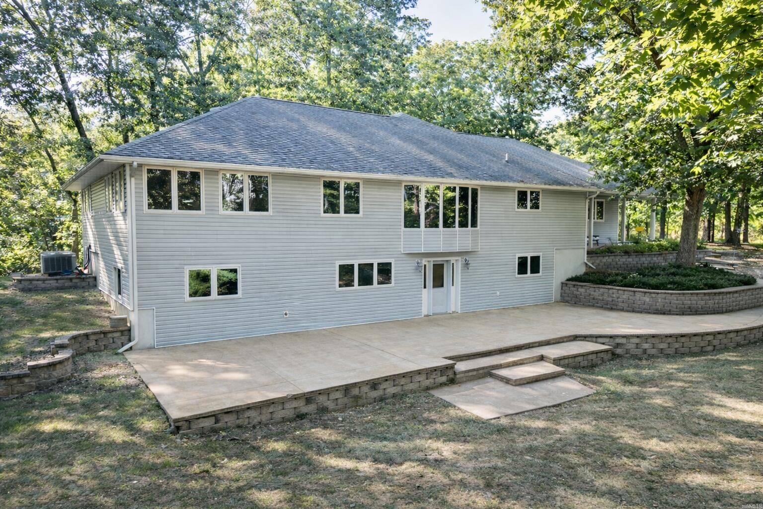 9654 County Road 2680, Mountain View, MO 65548