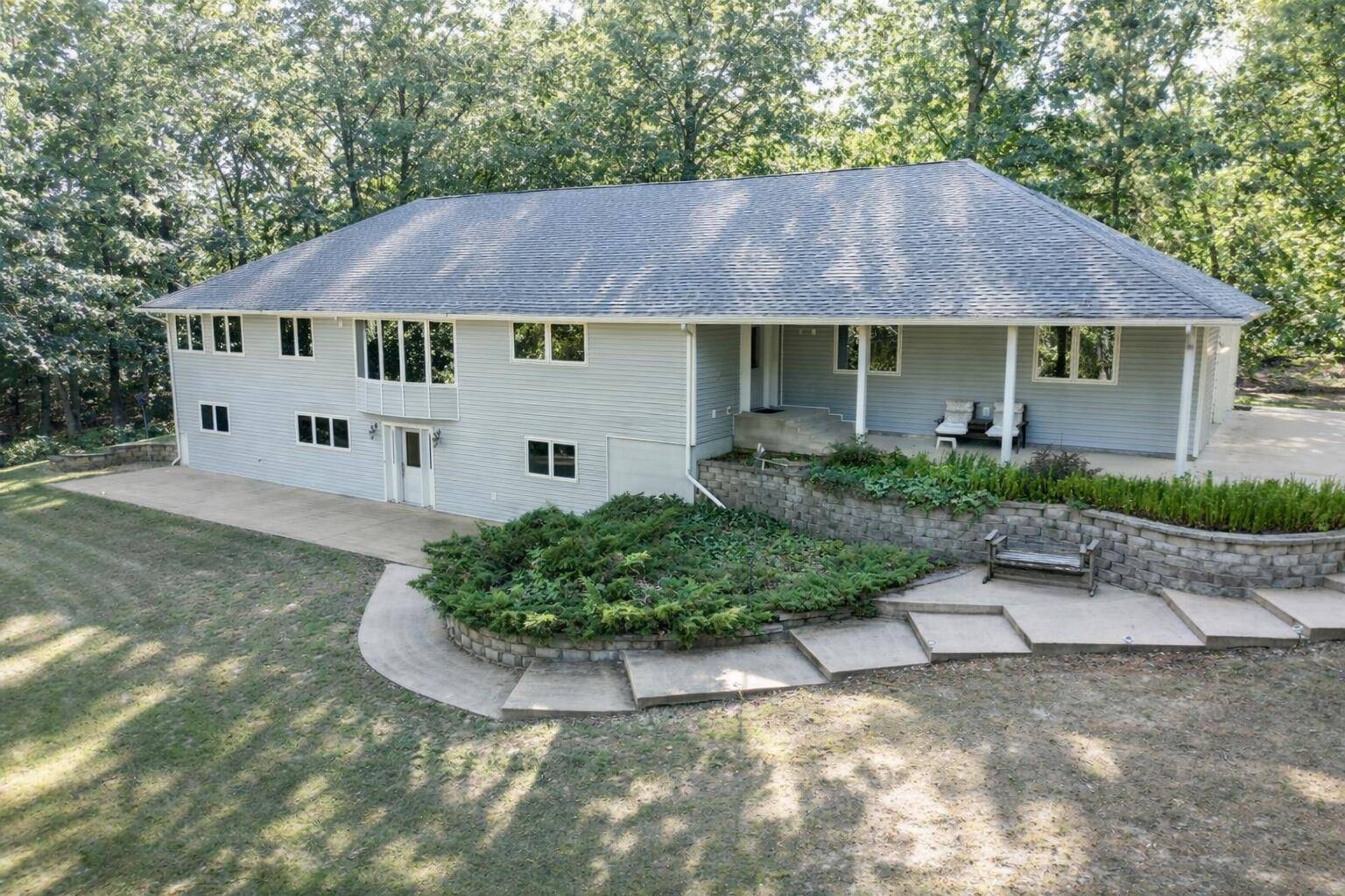 9654 County Road 2680, Mountain View, MO 65548