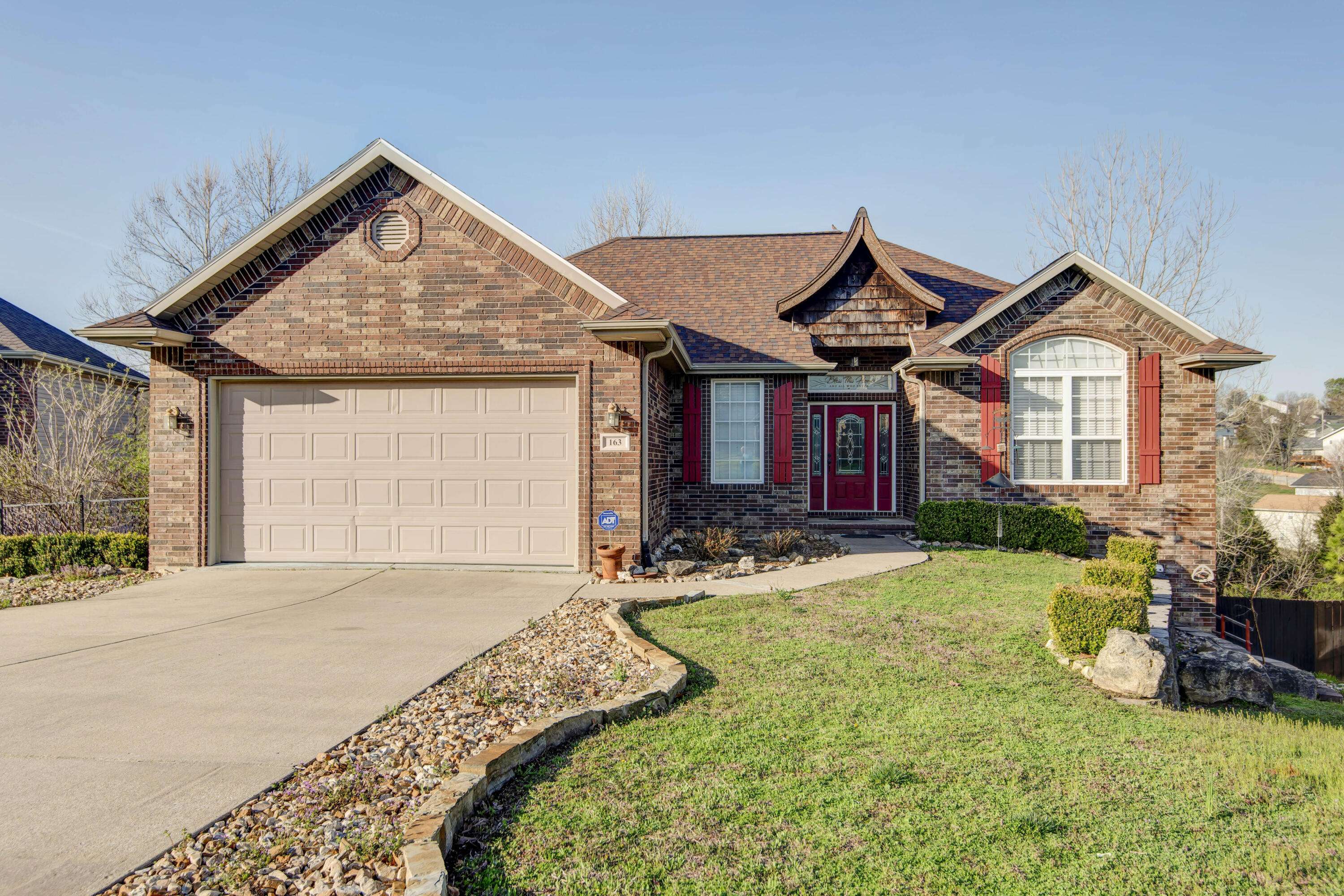 163 Oak Ridge AVE, Branson, MO 65616