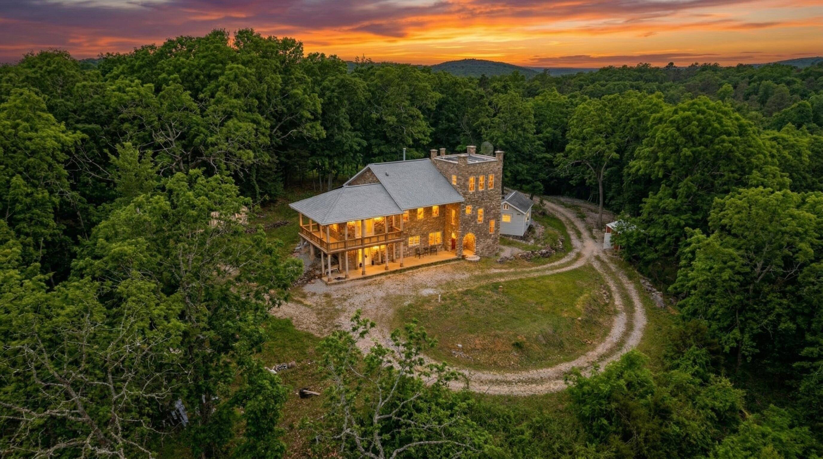 27298 State Highway 106, Eminence, MO 65466