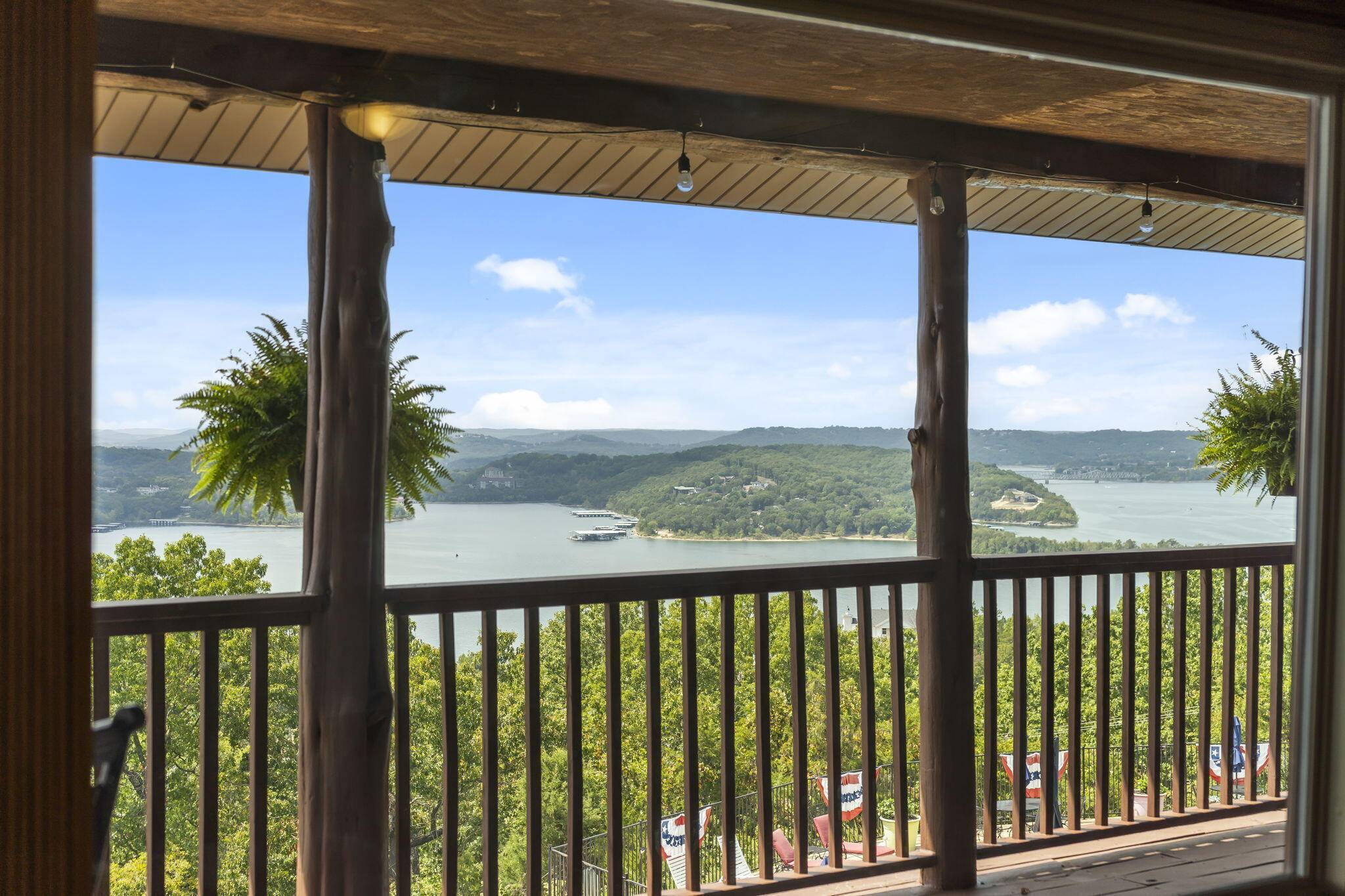 6089 State Hwy Dd #204 RD, Branson West, MO 65737