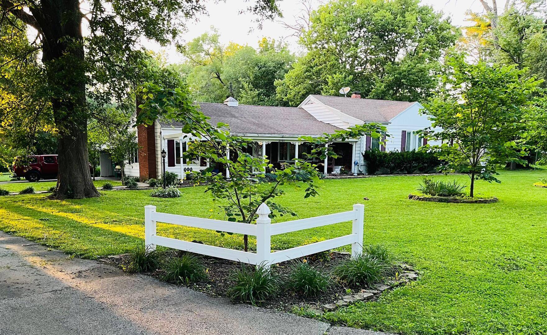 2101 S Glendale AVE, Springfield, MO 65804