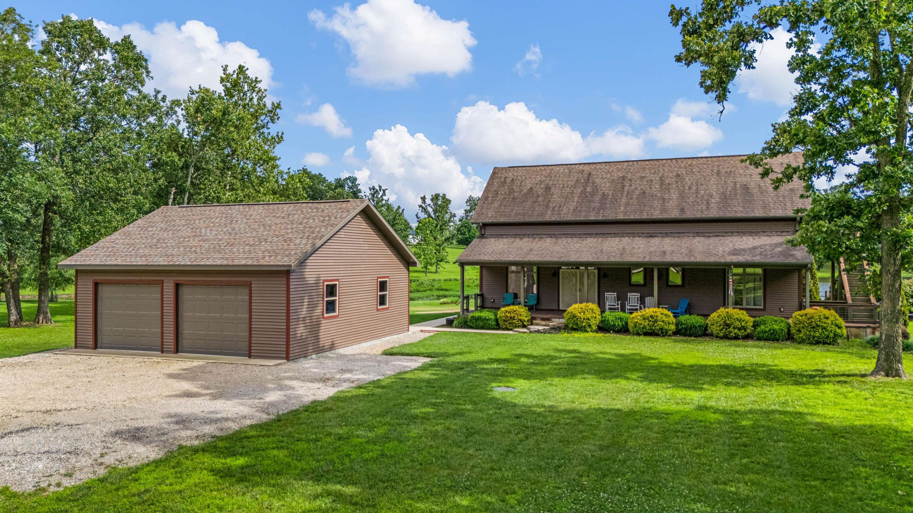 5560 Private Road 8072, West Plains, MO 65775