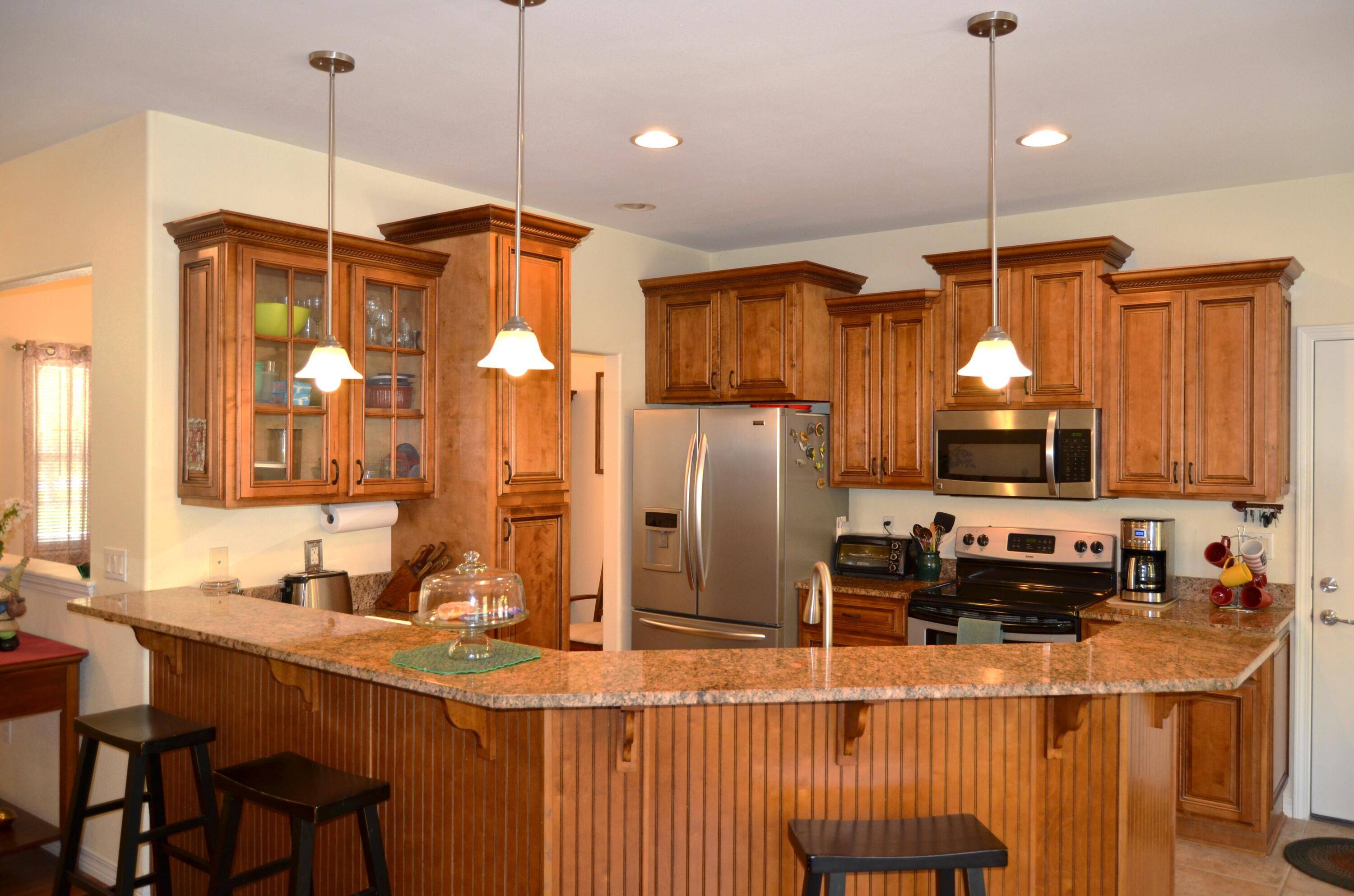 407 Millwood DR, Branson West, MO 65737