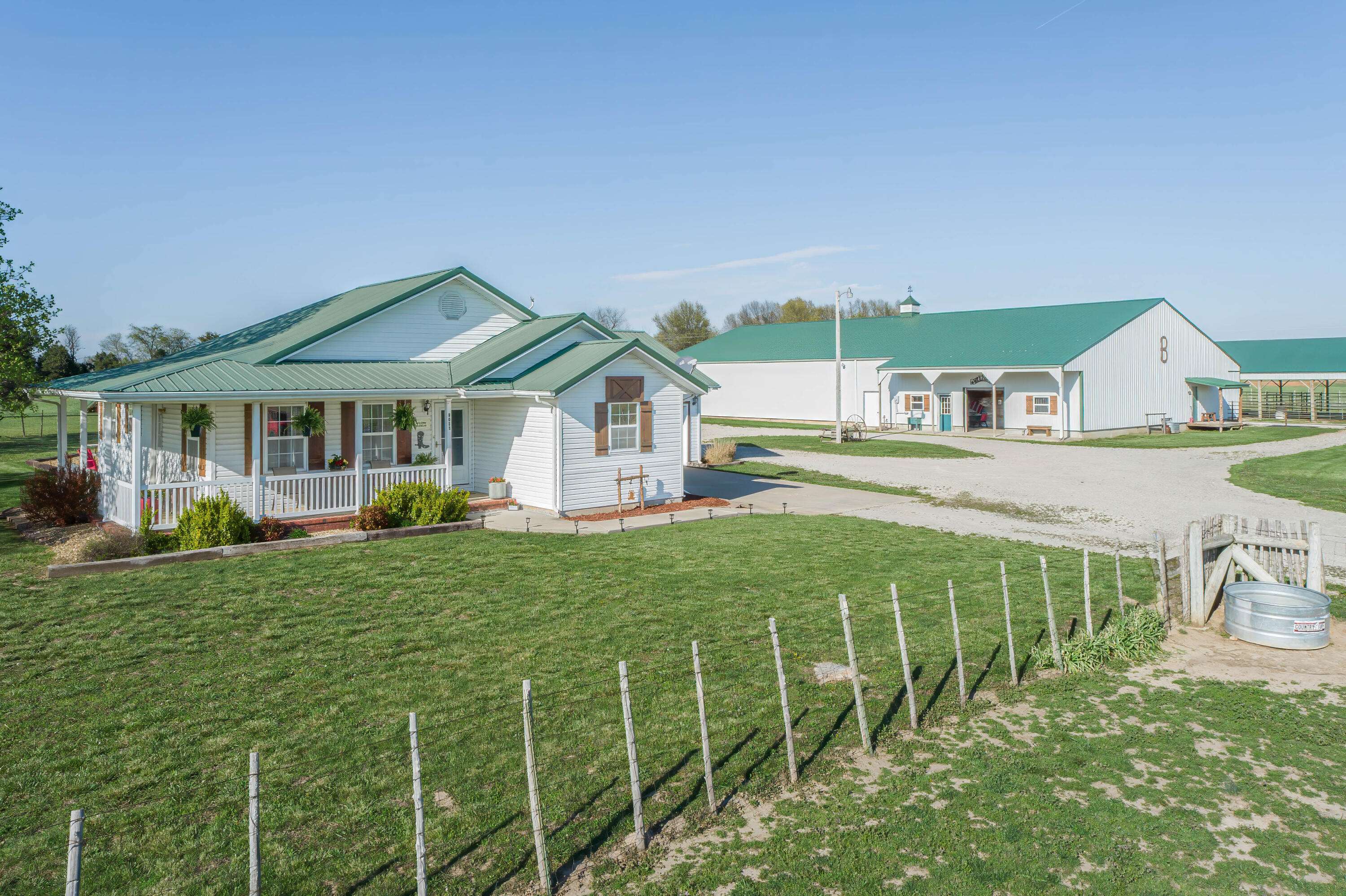 9031 Lawrence 1170, Mt Vernon, MO 65712