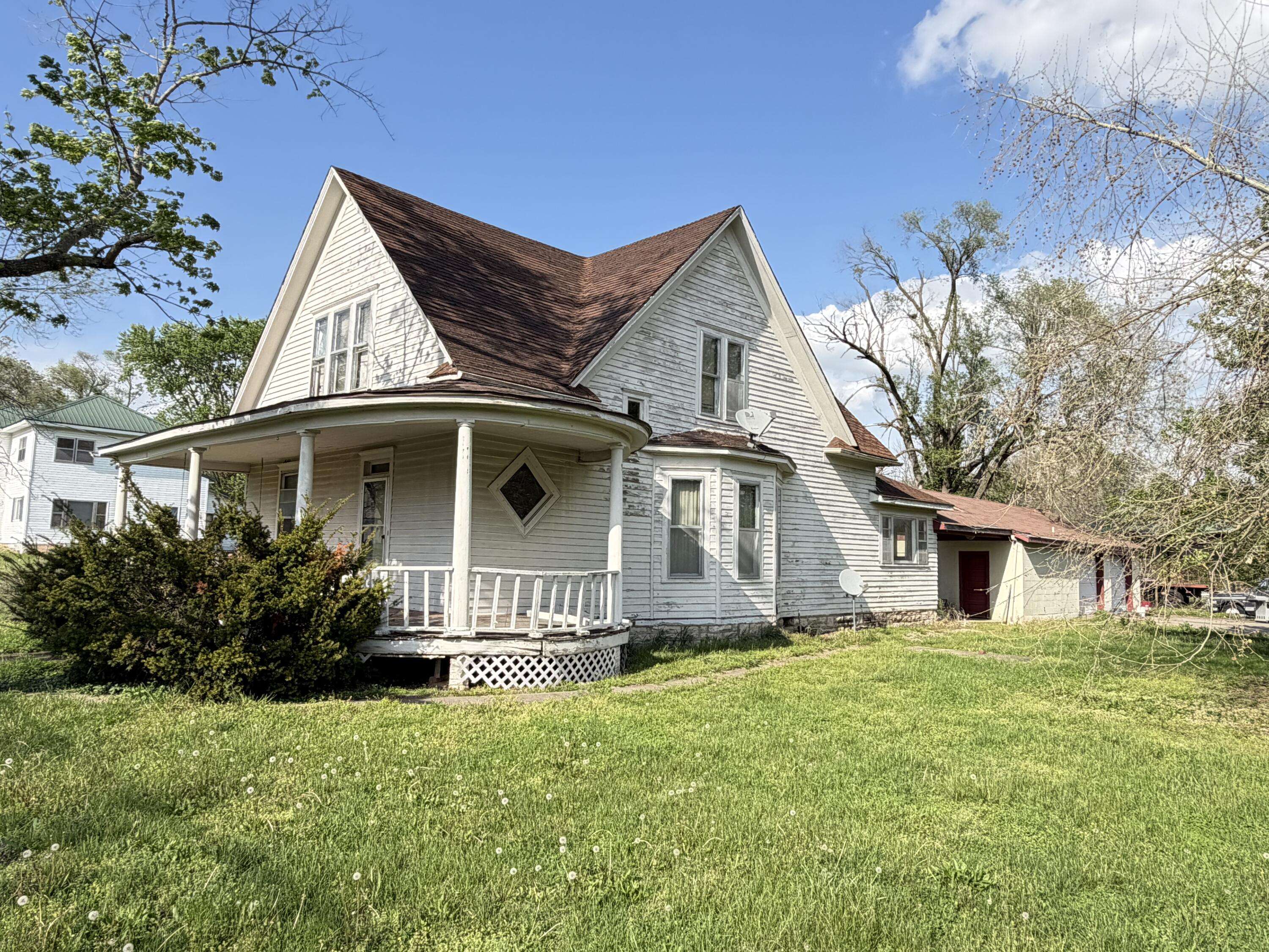 510 S Ohio ST, Humansville, MO 65674