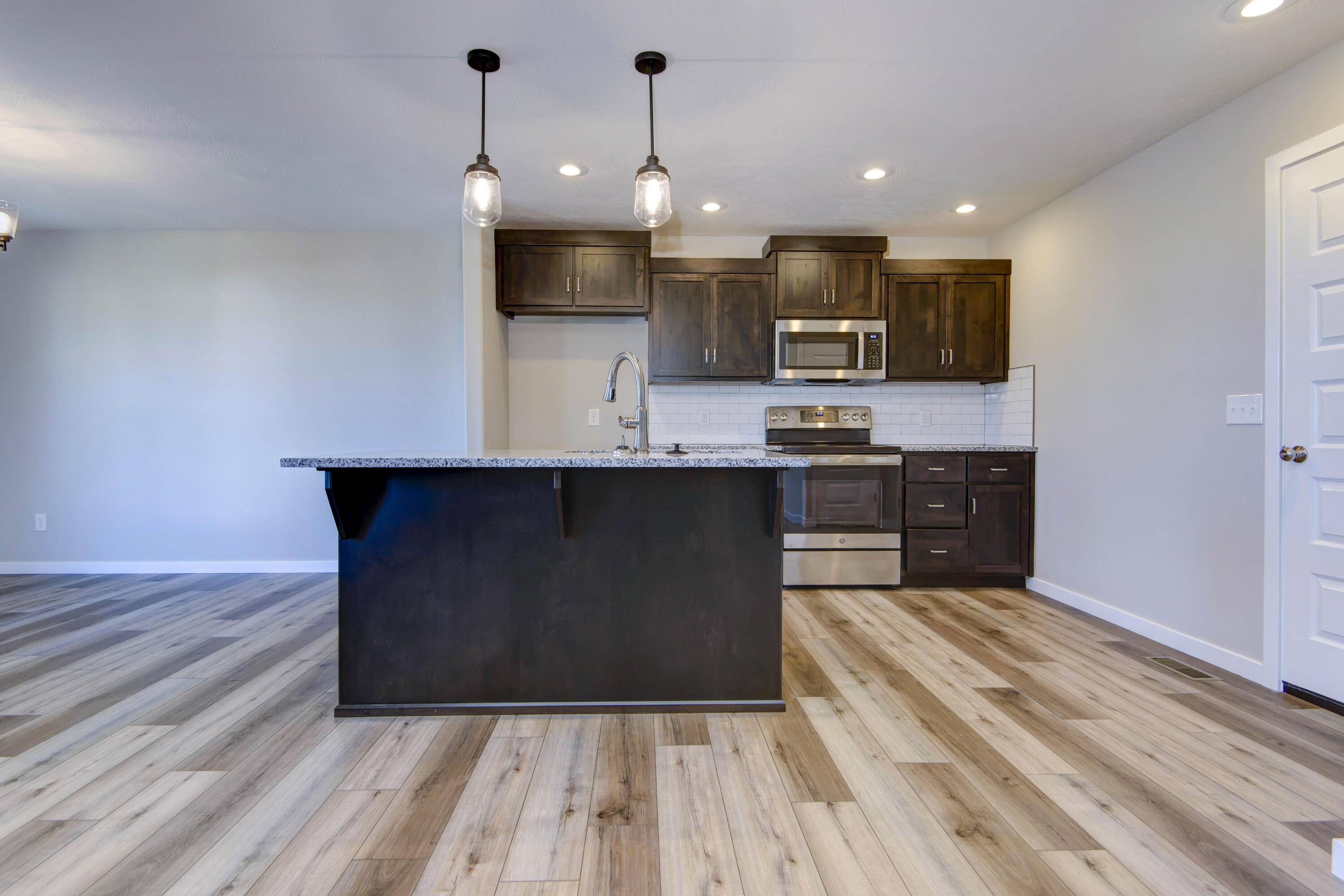 586 Spring Meadow DR #Lot 48, Rogersville, MO 65742
