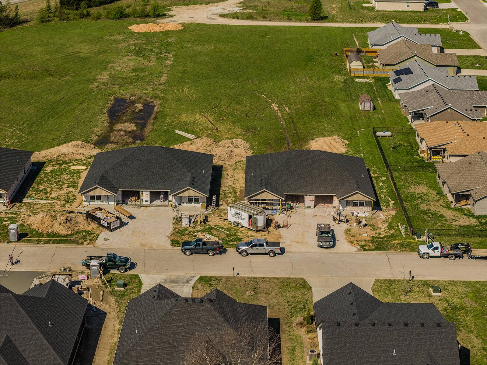 2721/2723 S Caden LN, Bolivar, MO 65613