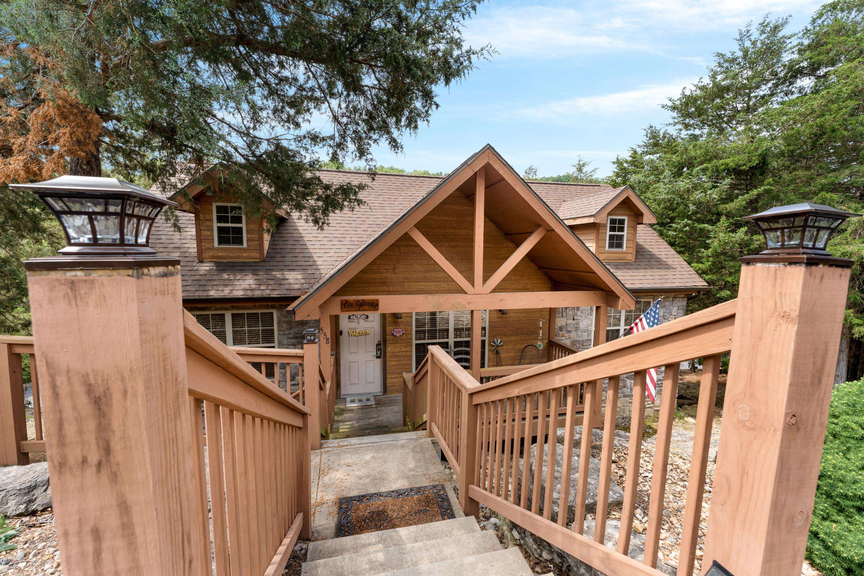 558 Baldknobber DR #49, Branson West, MO 65737