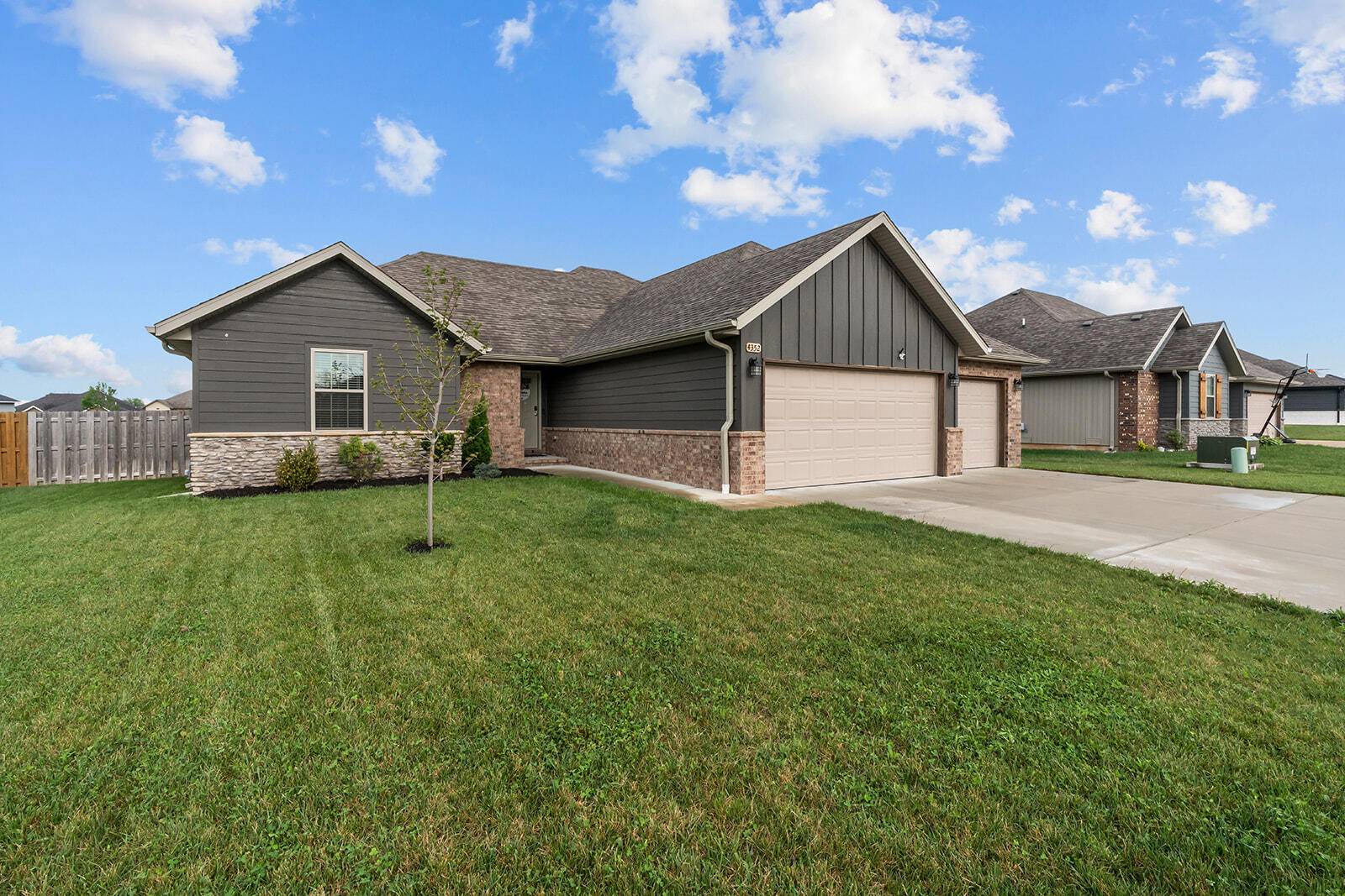 4352 Siena AVE, Ozark, MO 65721
