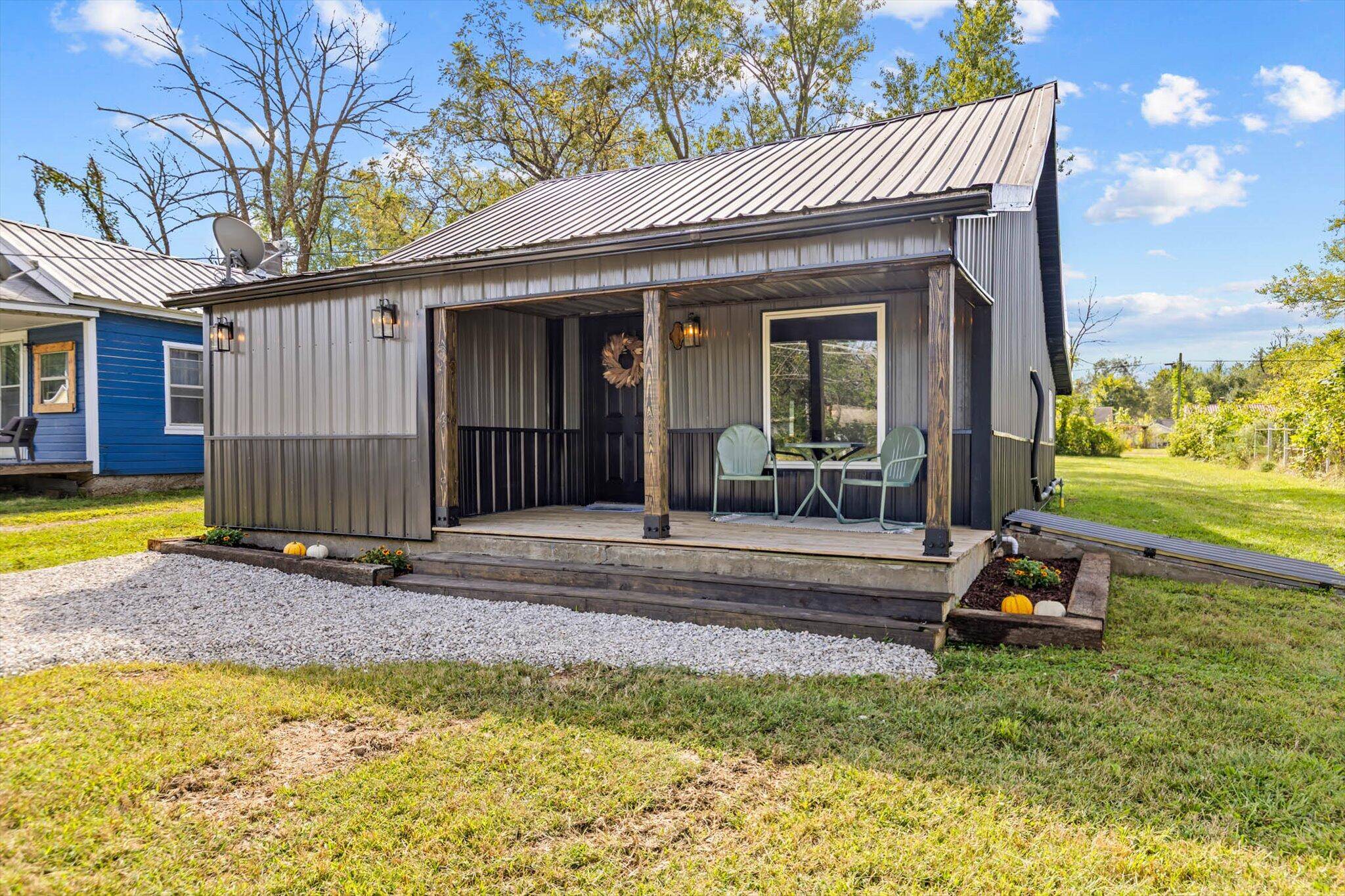 630 W North ST, Mountain Grove, MO 65711