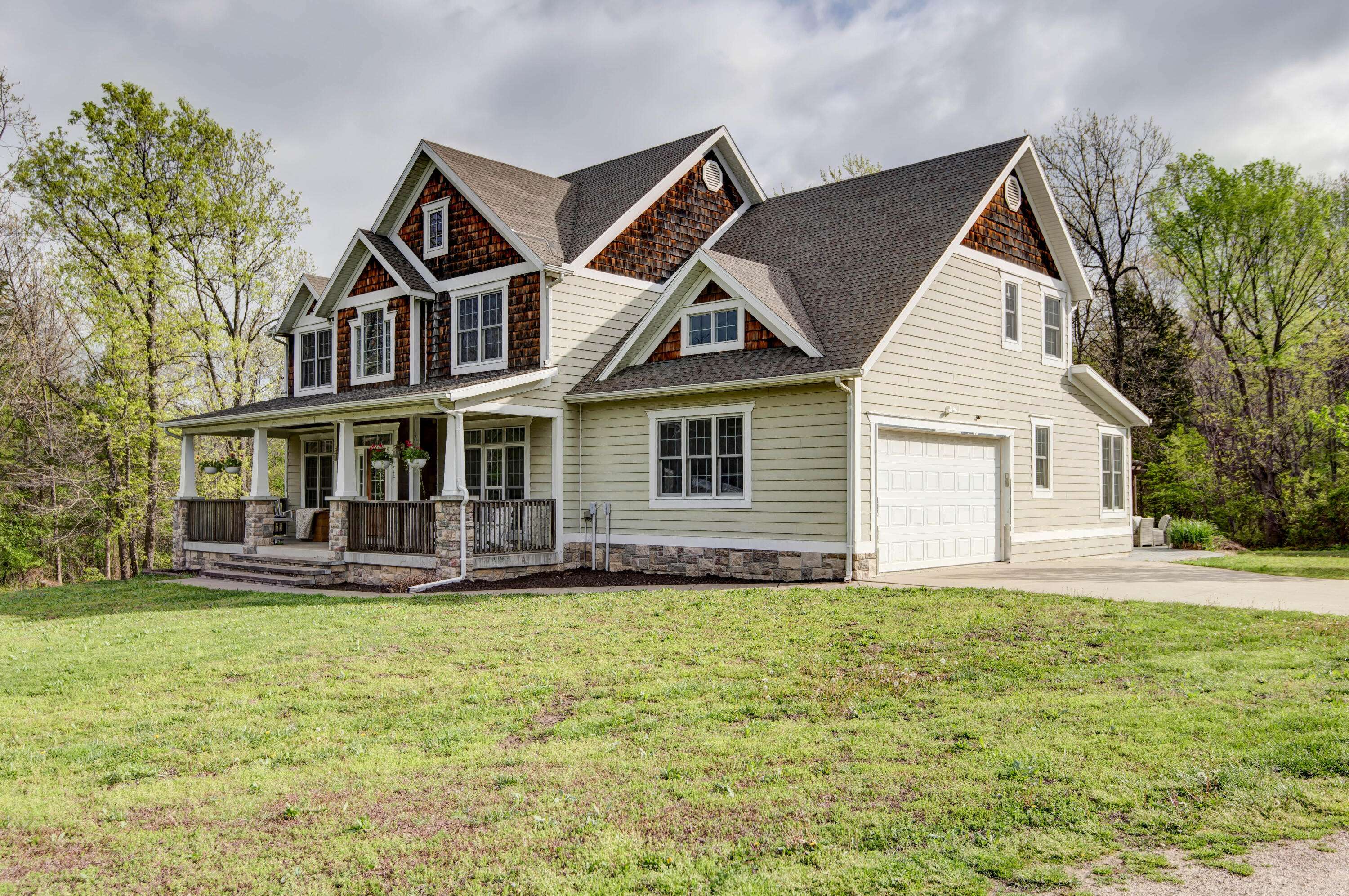 264 Black Oak RD, Fordland, MO 65652