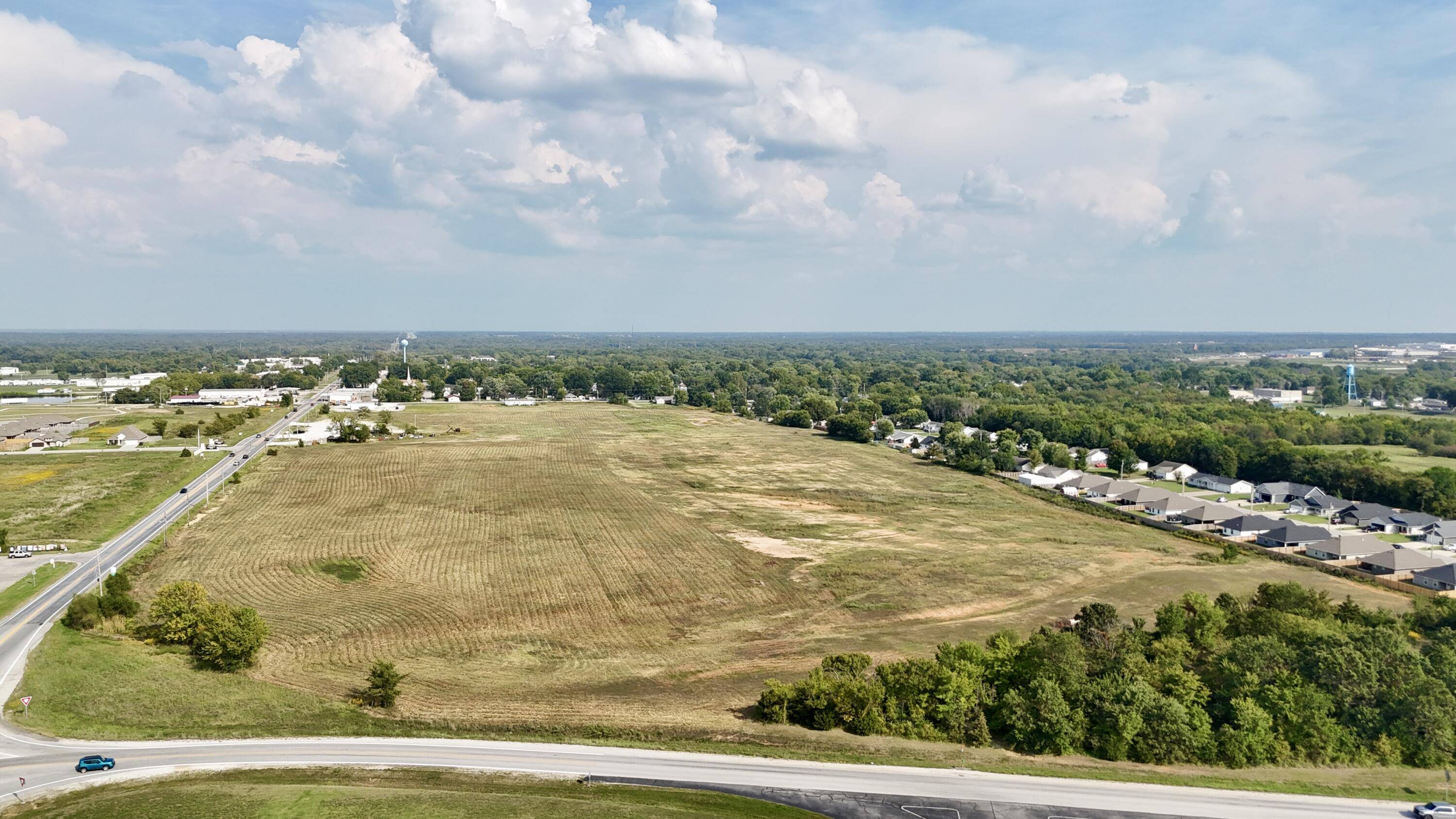 6922 E 7th ST, Duenweg, MO 64841