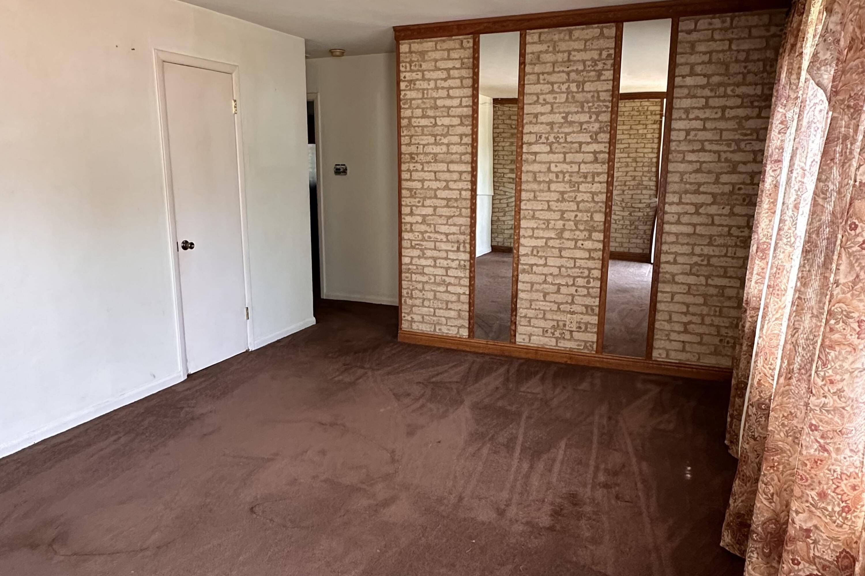 2007 W Water ST, Springfield, MO 65802