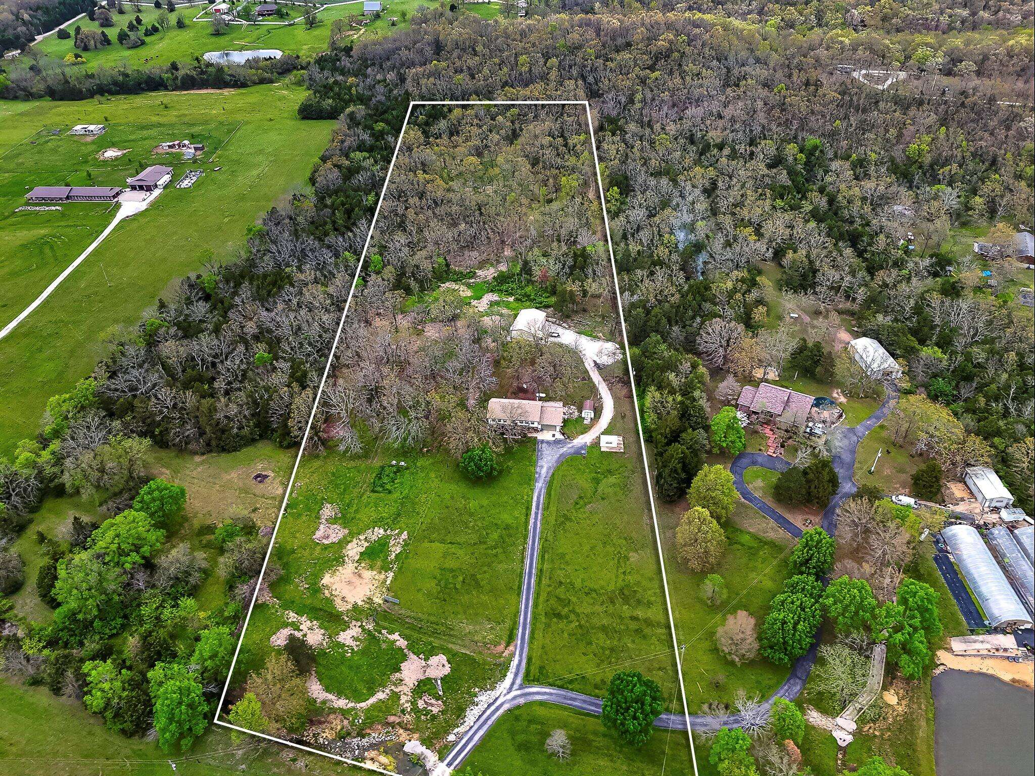 3369 E Foxtail LN, Springfield, MO 65803