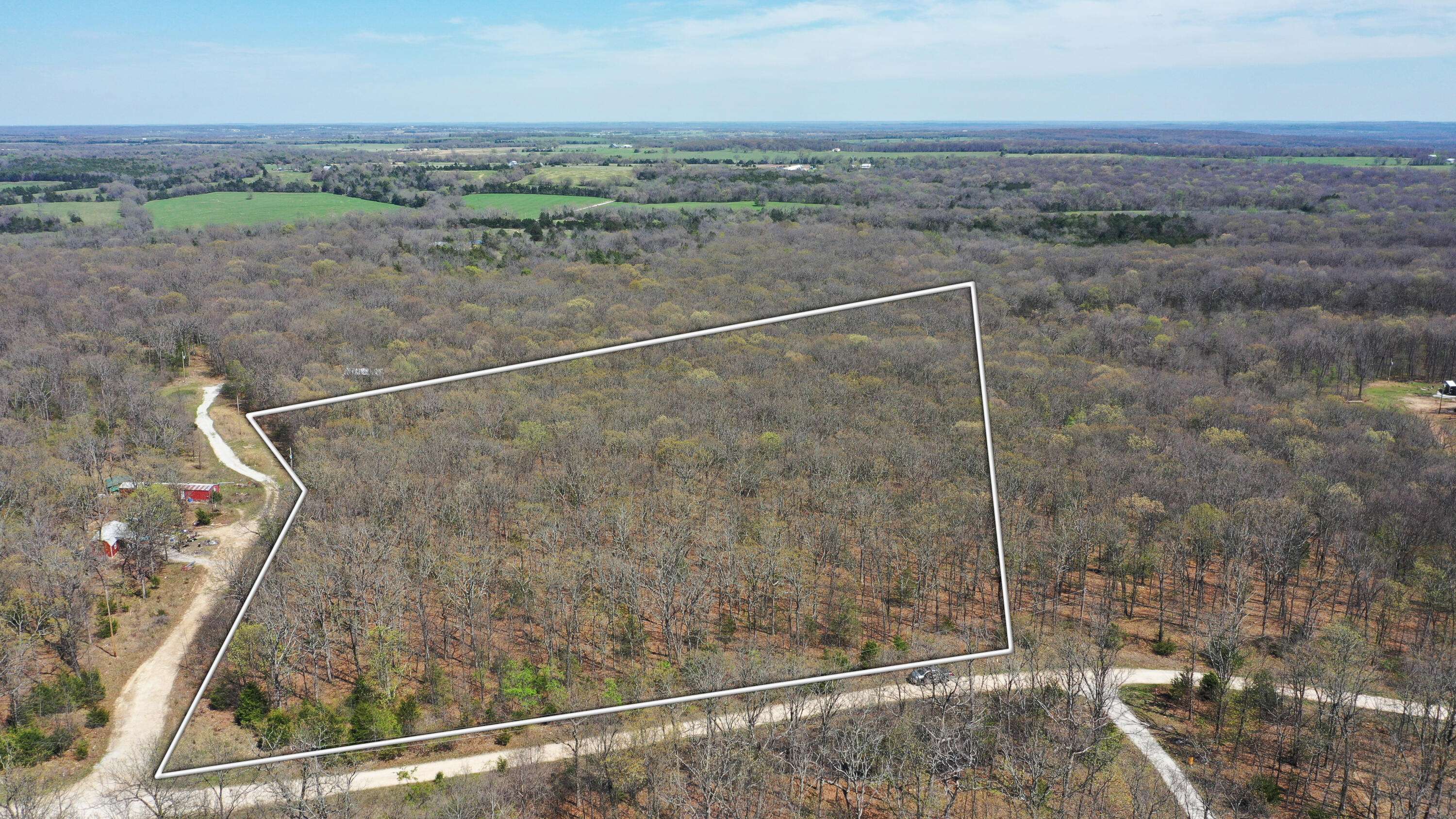Lot 17 S 50th RD, Humansville, MO 65674