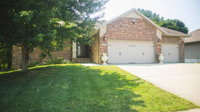 5618 E Pearson Pkwy, Strafford, MO 65757