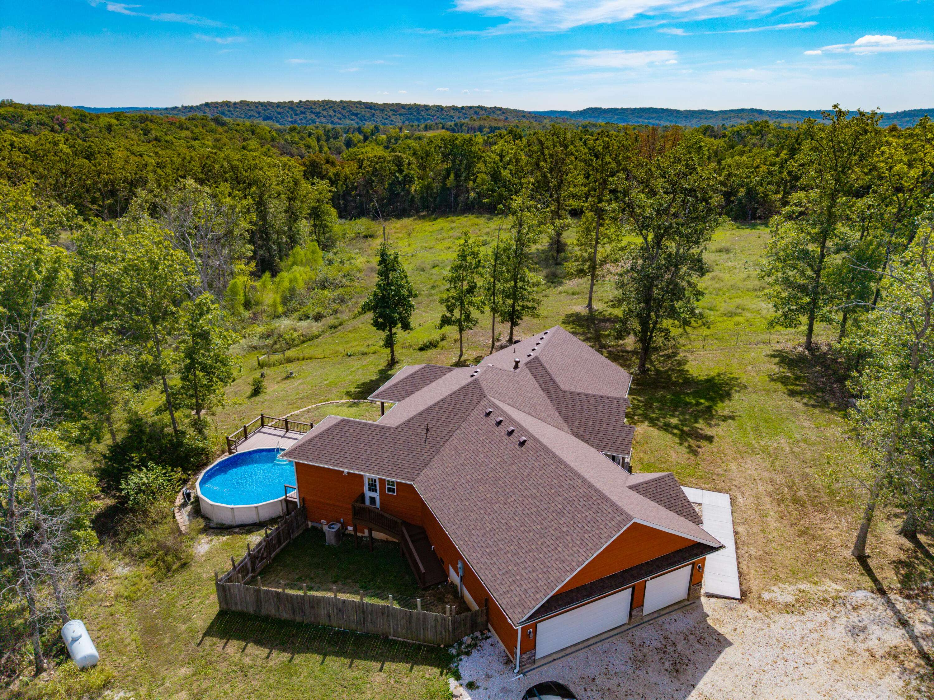 633 E Mountain DR, Bruner, MO 65620