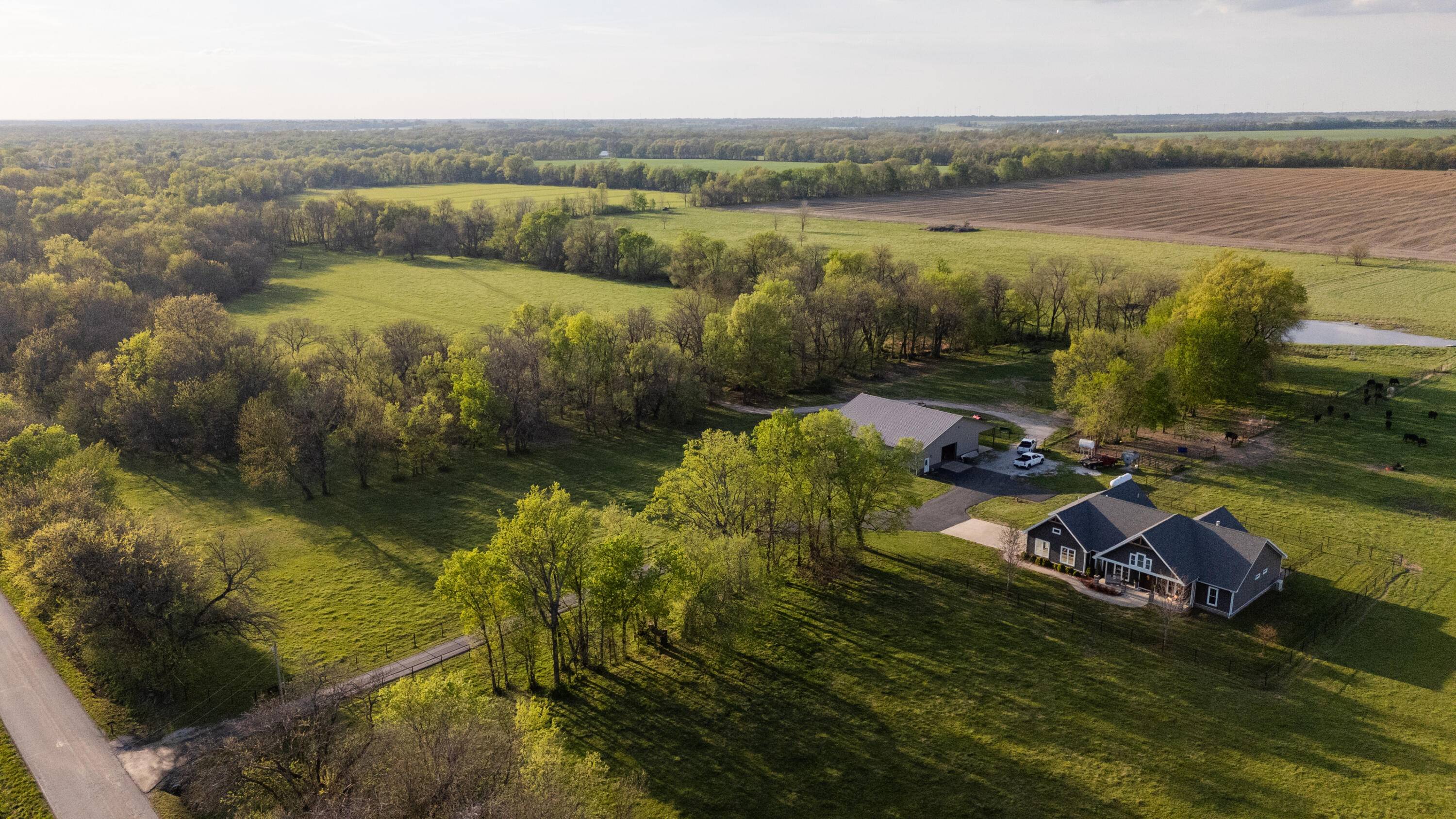 17765 Pembrook RD, Carthage, MO 64836