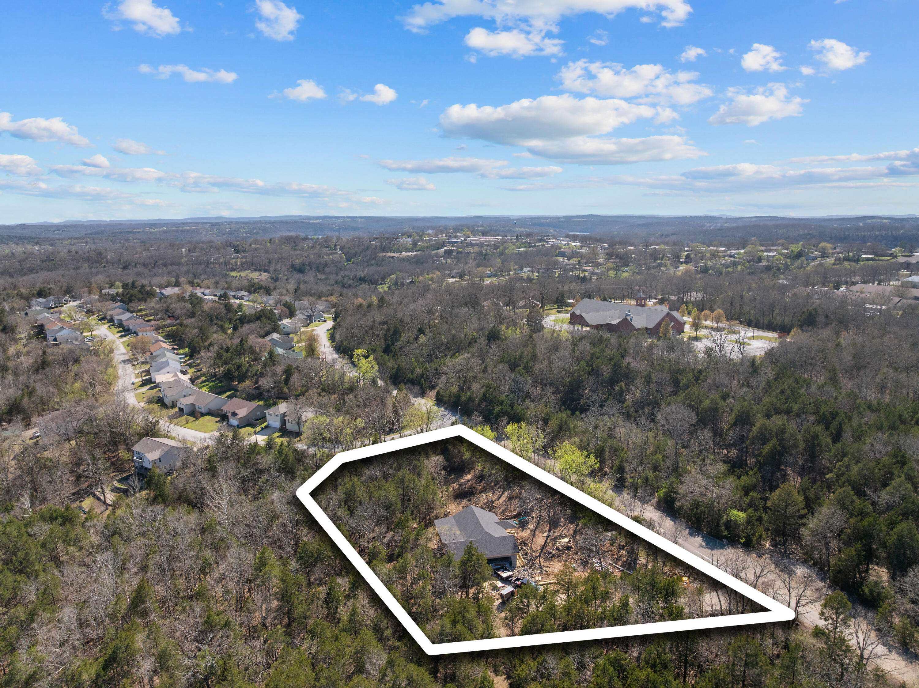 280 Swan Valley DR, Forsyth, MO 65653