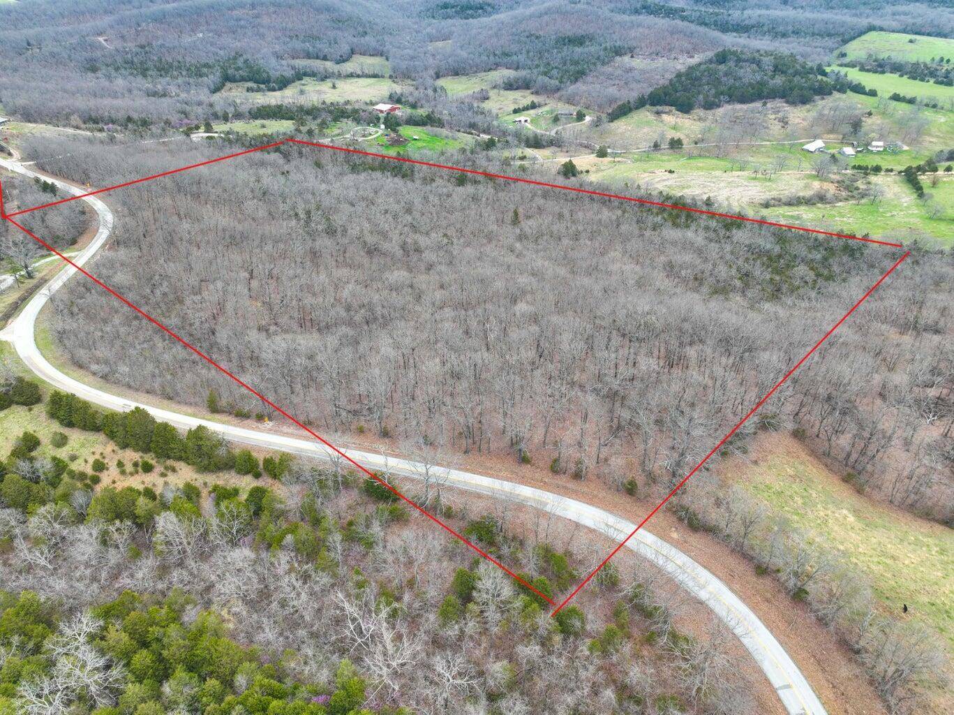 000 S Highway Uu, Chadwick, MO 65629