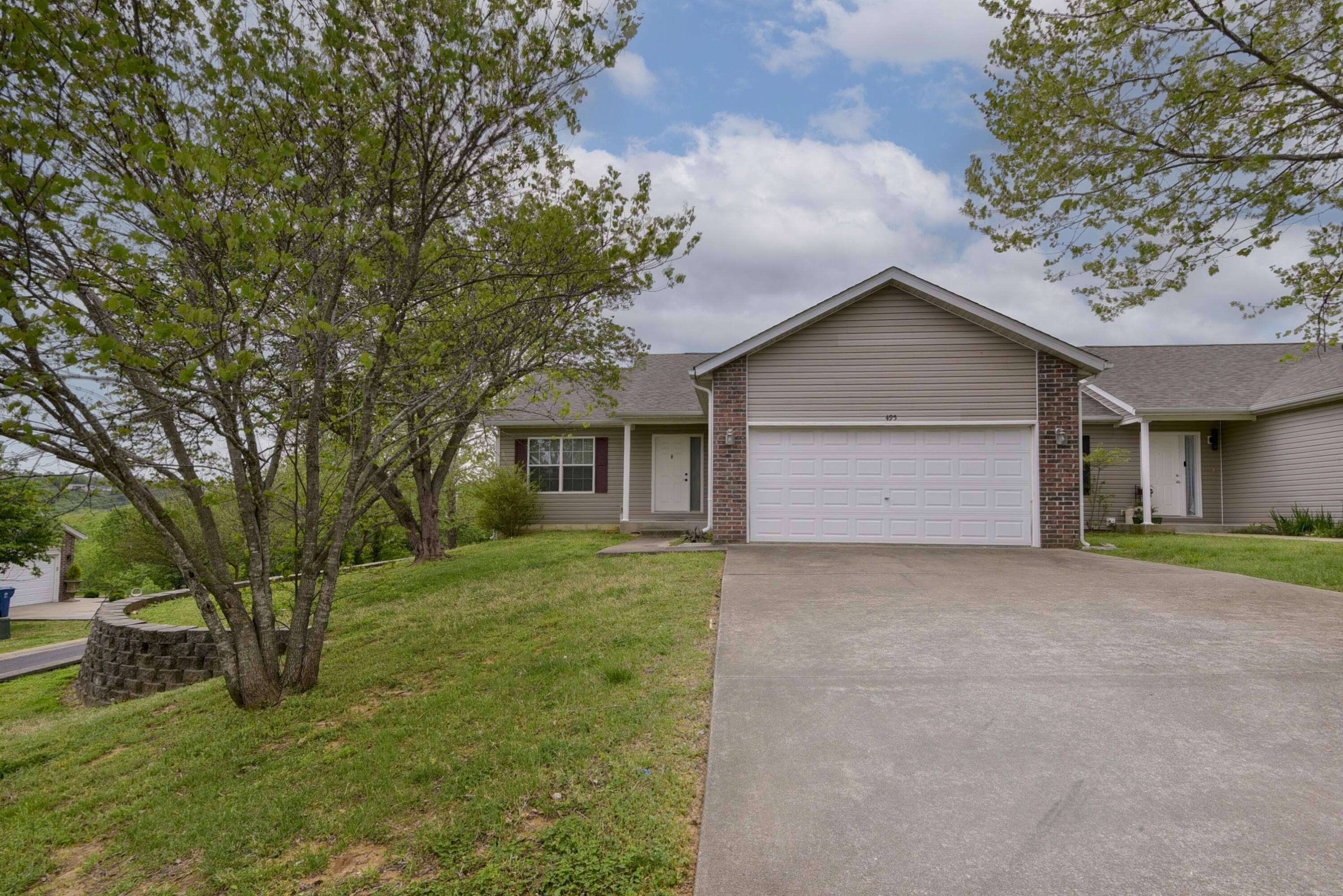 495 Van Buren RD, Branson, MO 65616