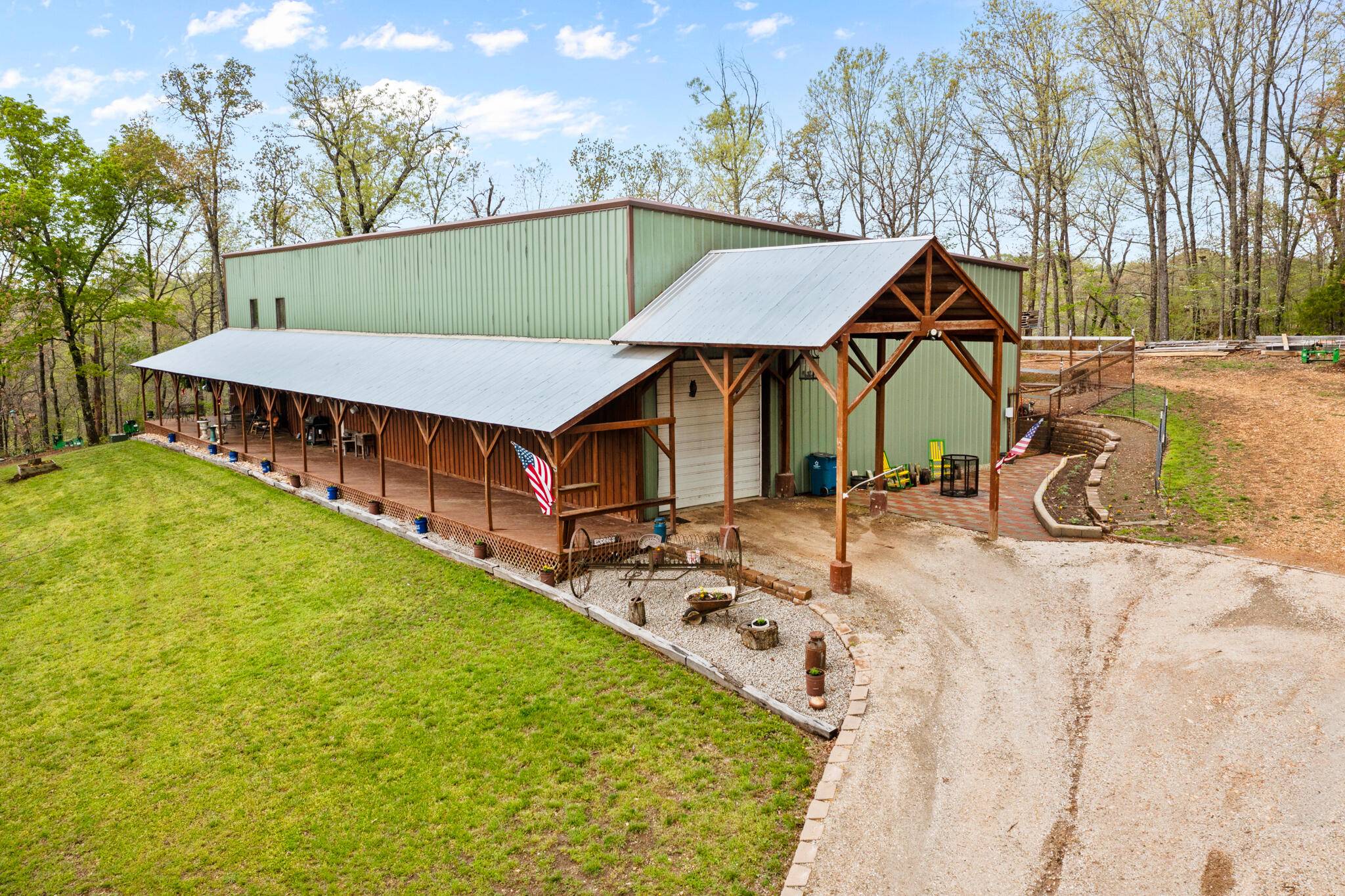 2907 Moon Valley RD, Ozark, MO 65721