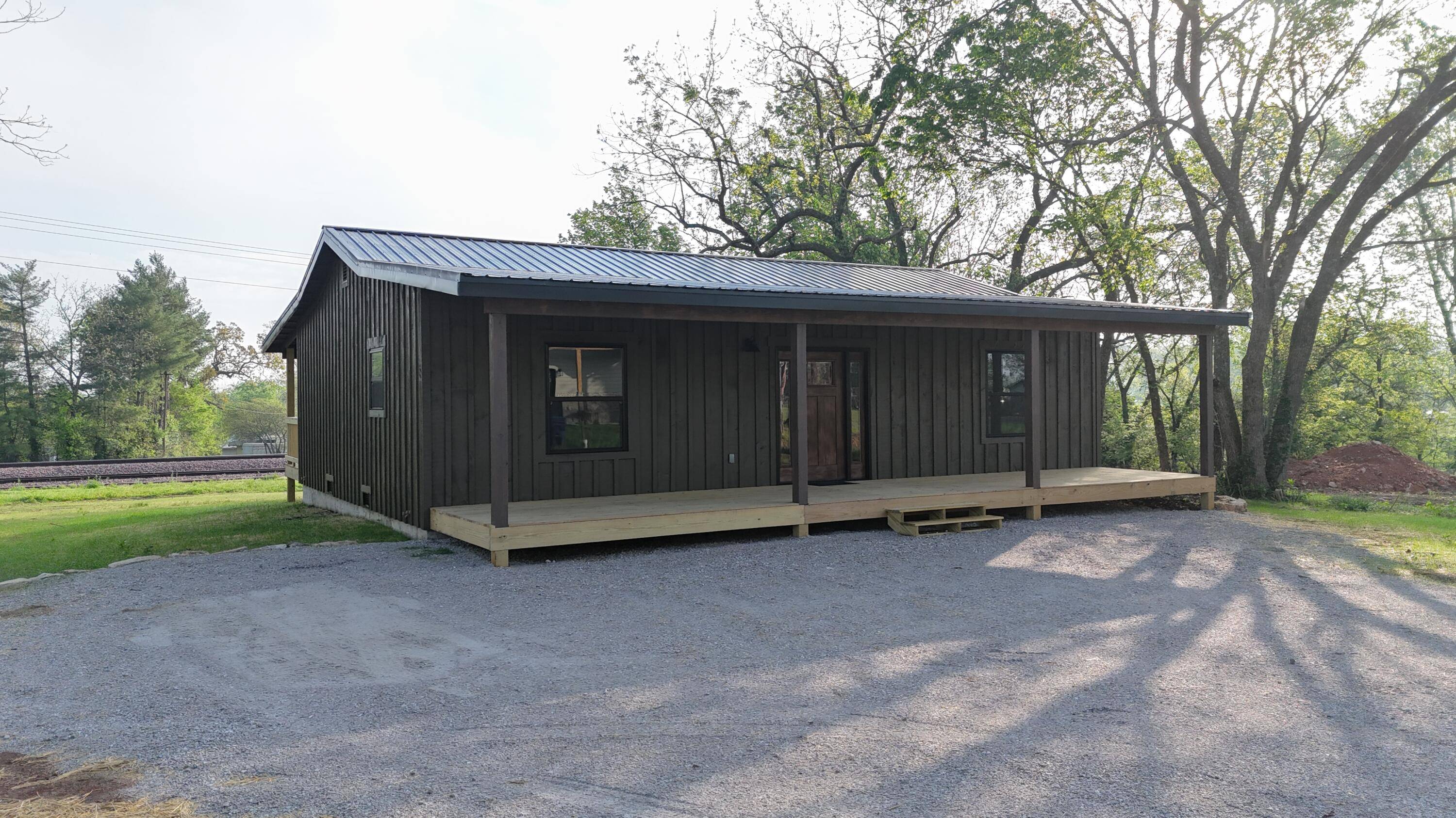 204 W High ST, Mansfield, MO 65704
