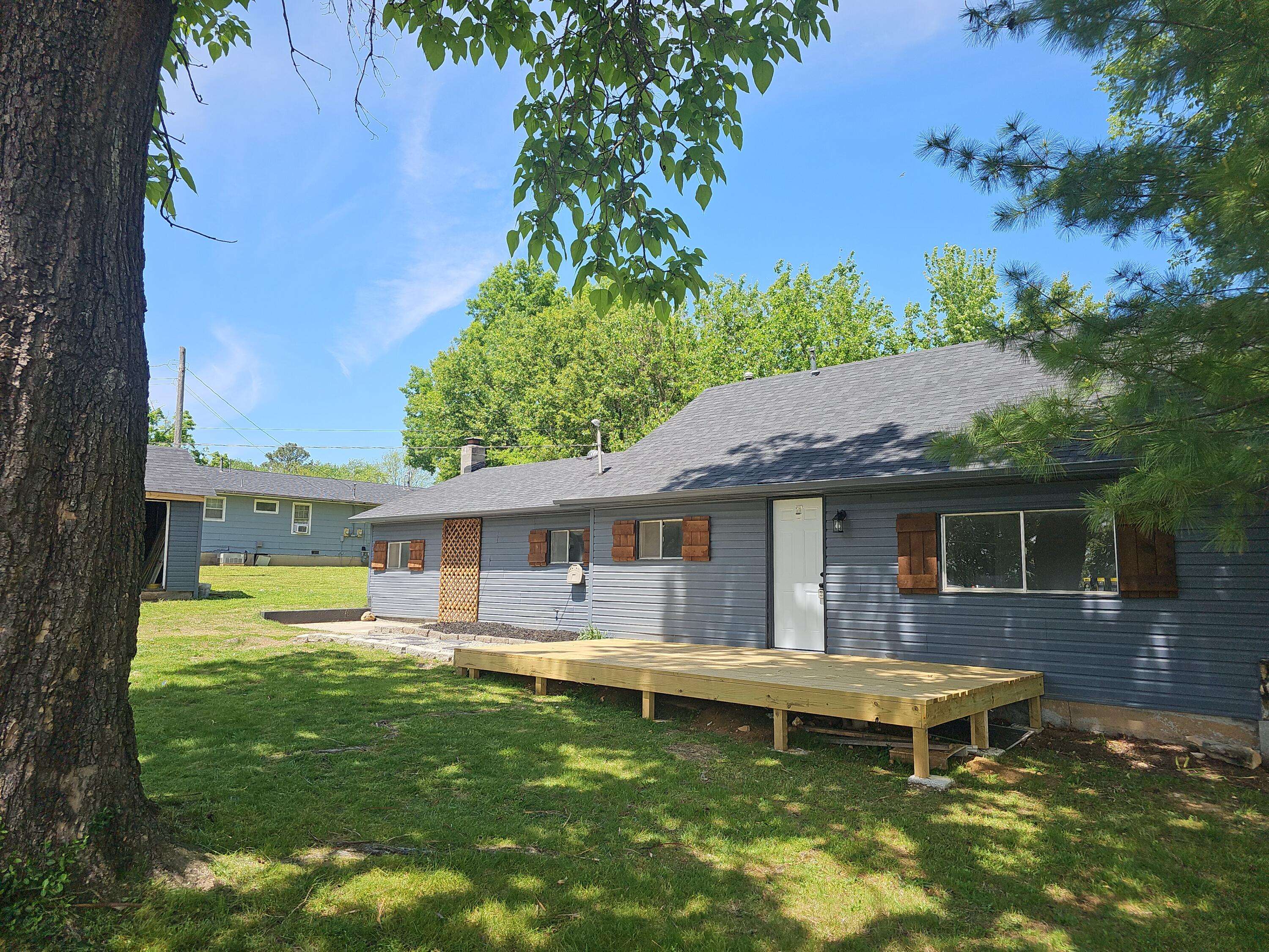 1101 Allen ST, West Plains, MO 65775