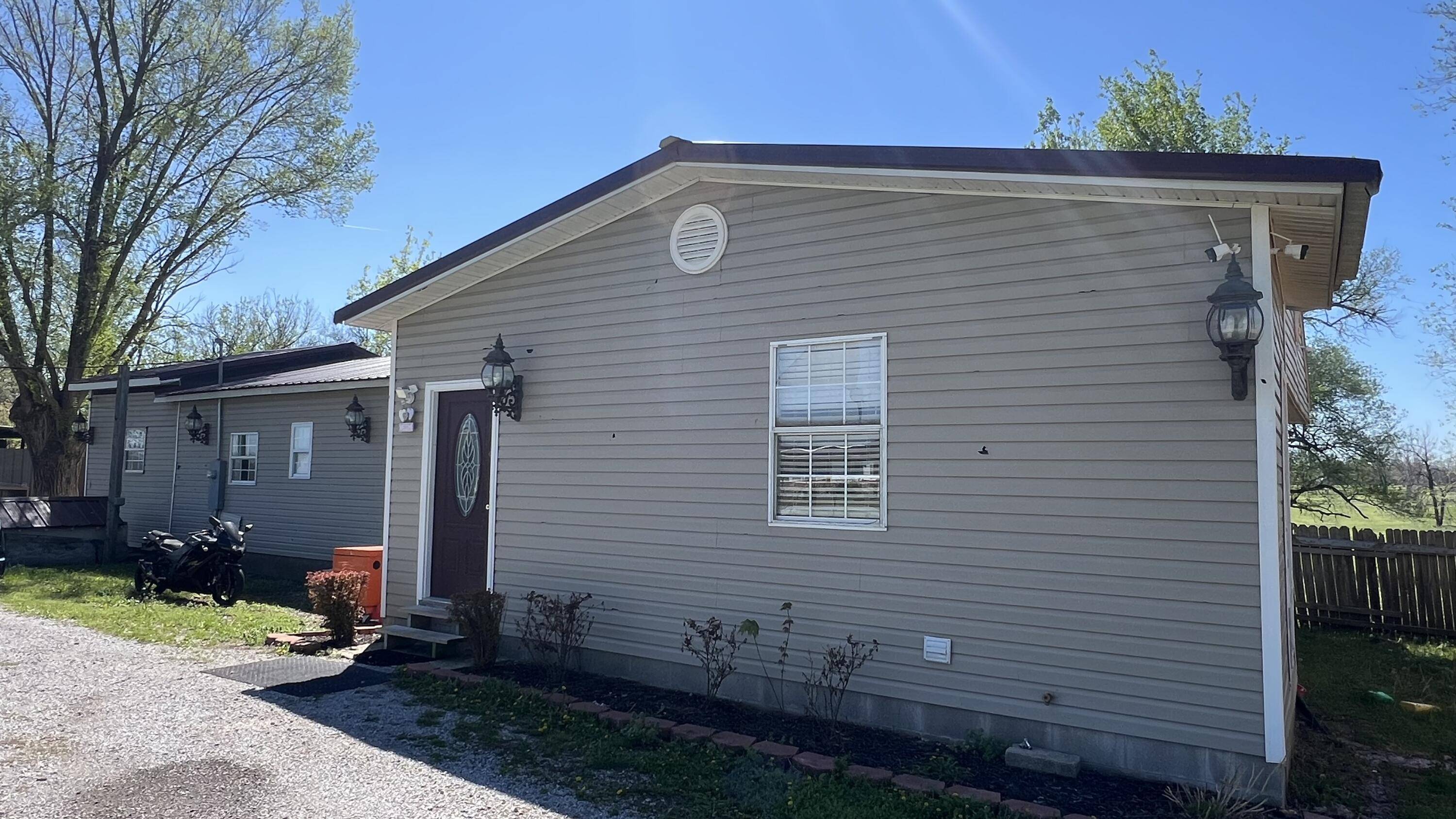 3090 State Highway 96, Reeds, MO 64859