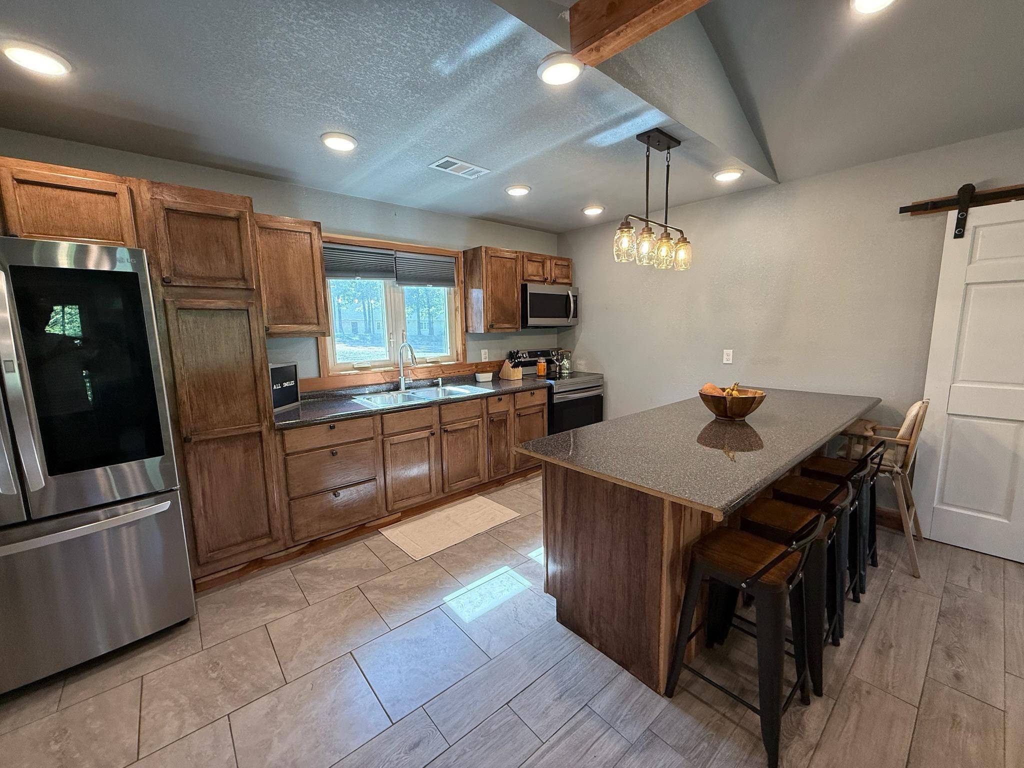 220 Timber Ridge RD, Mammoth Spring, AR 72554