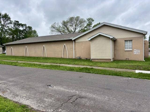 2006 W High ST, Springfield, MO 65803