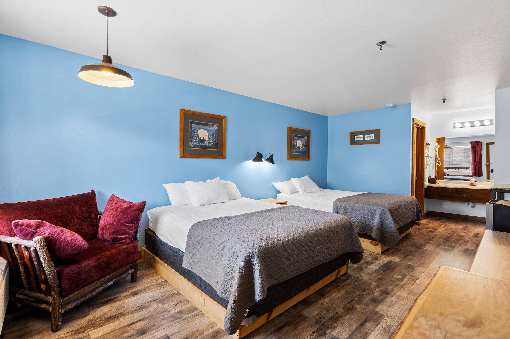 982 Indian Point RD #230, Branson, MO 65616