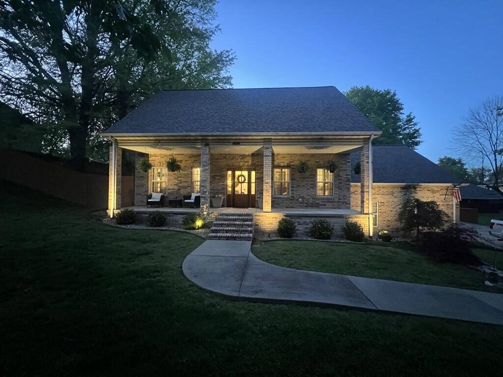 340 S Belaire ST, Monett, MO 65708