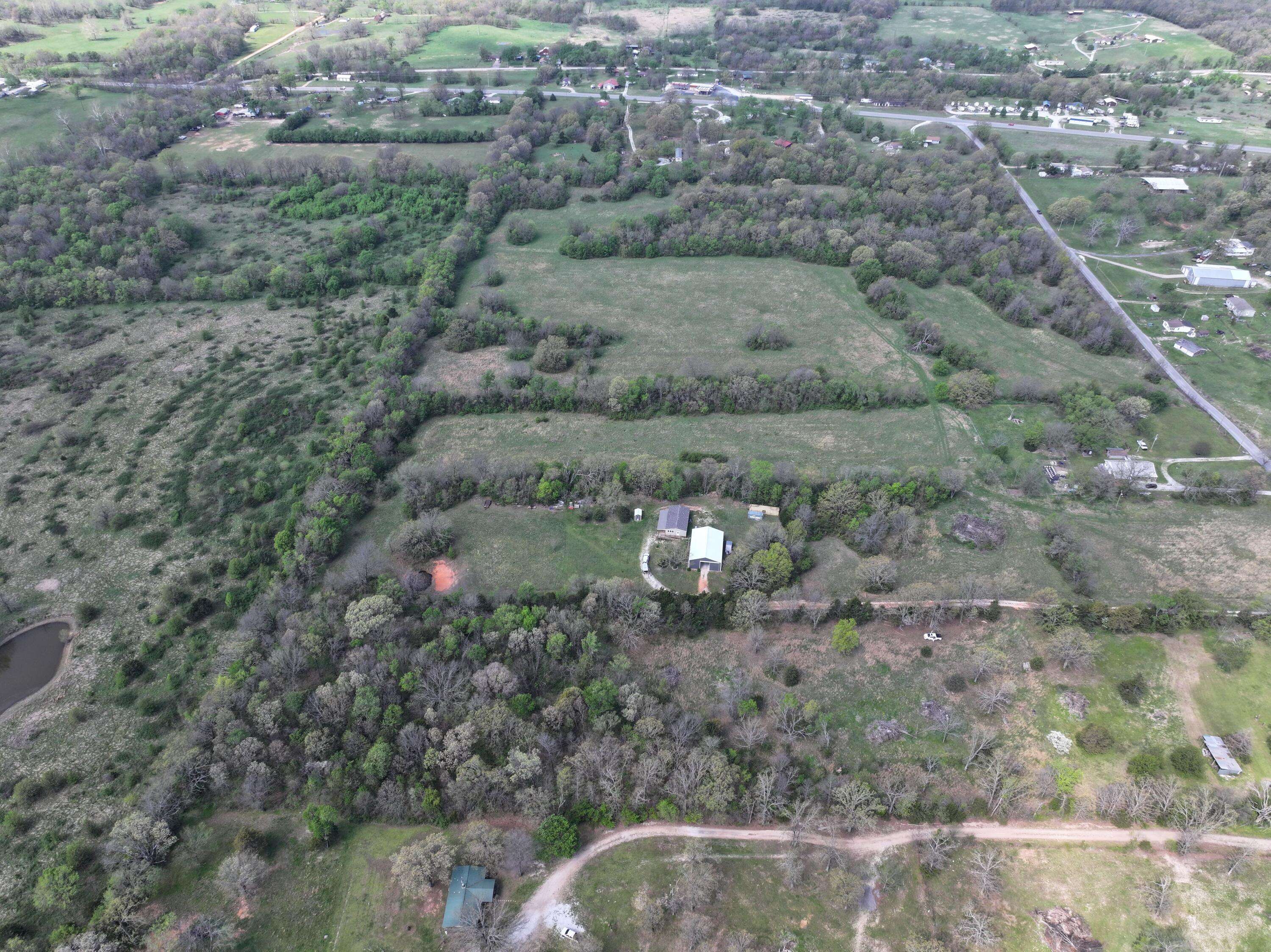 5ac Spruce DR, Goodman, MO 64843