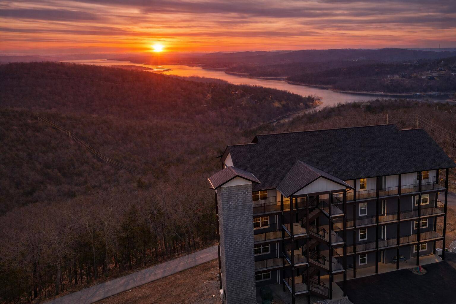 24 Aqua Vista LN #5, Branson, MO 65616