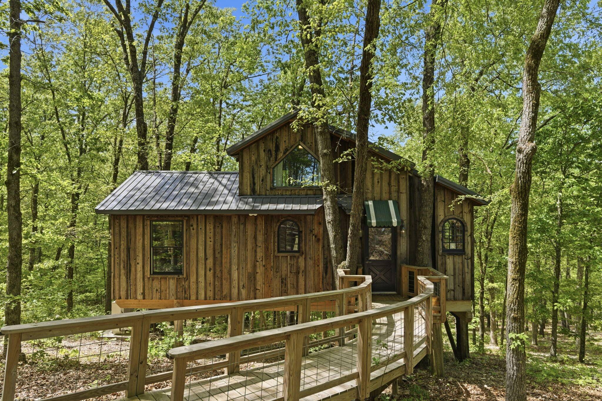 5735 W State Highway 76, Cape Fair, MO 65624