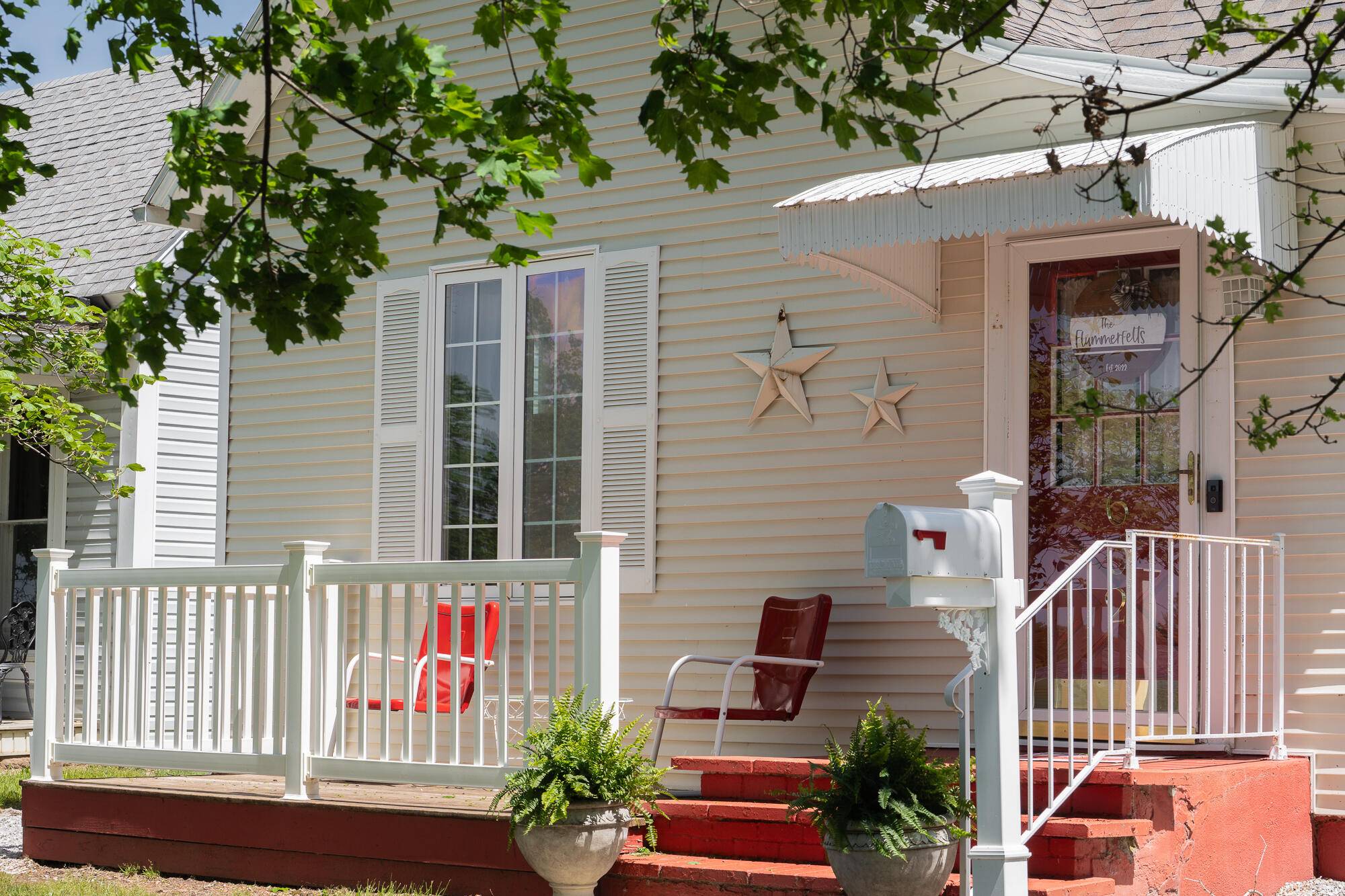 602 N Walnut ST, Pierce City, MO 65723