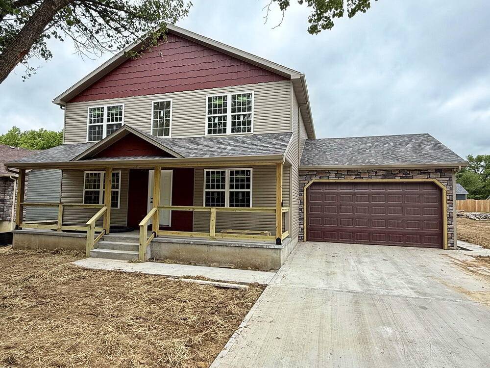 1807 S Elm ST, El Dorado Springs, MO 64744