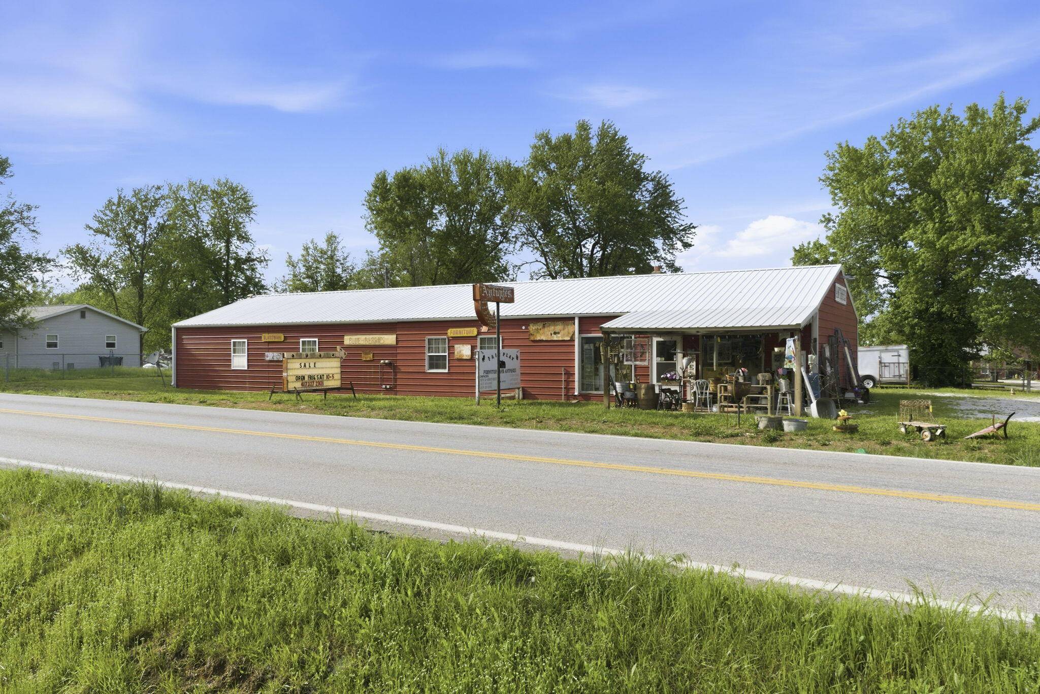 401 W 1st ST, Fair Play, MO 65649