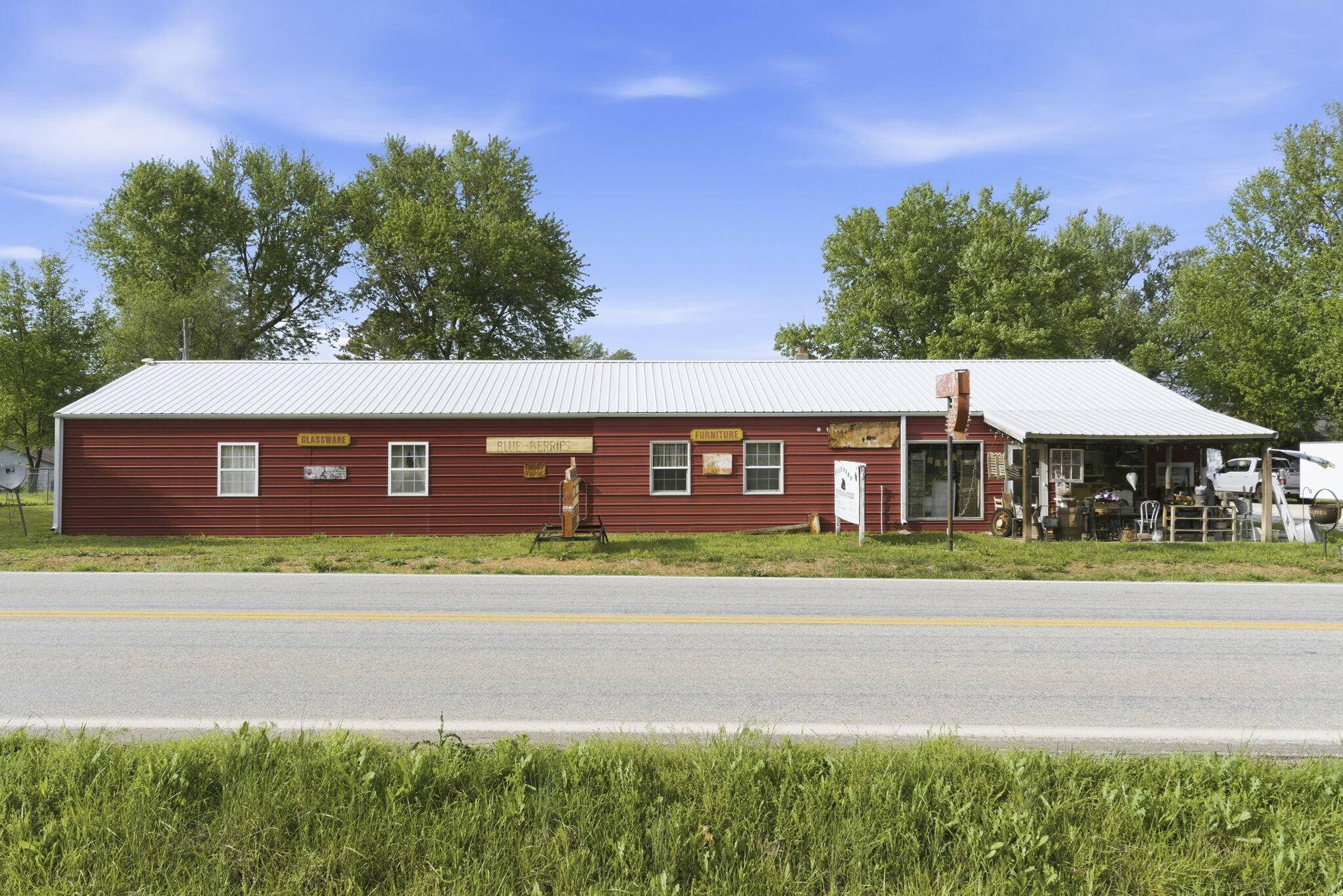 401 W 1st ST, Fair Play, MO 65649