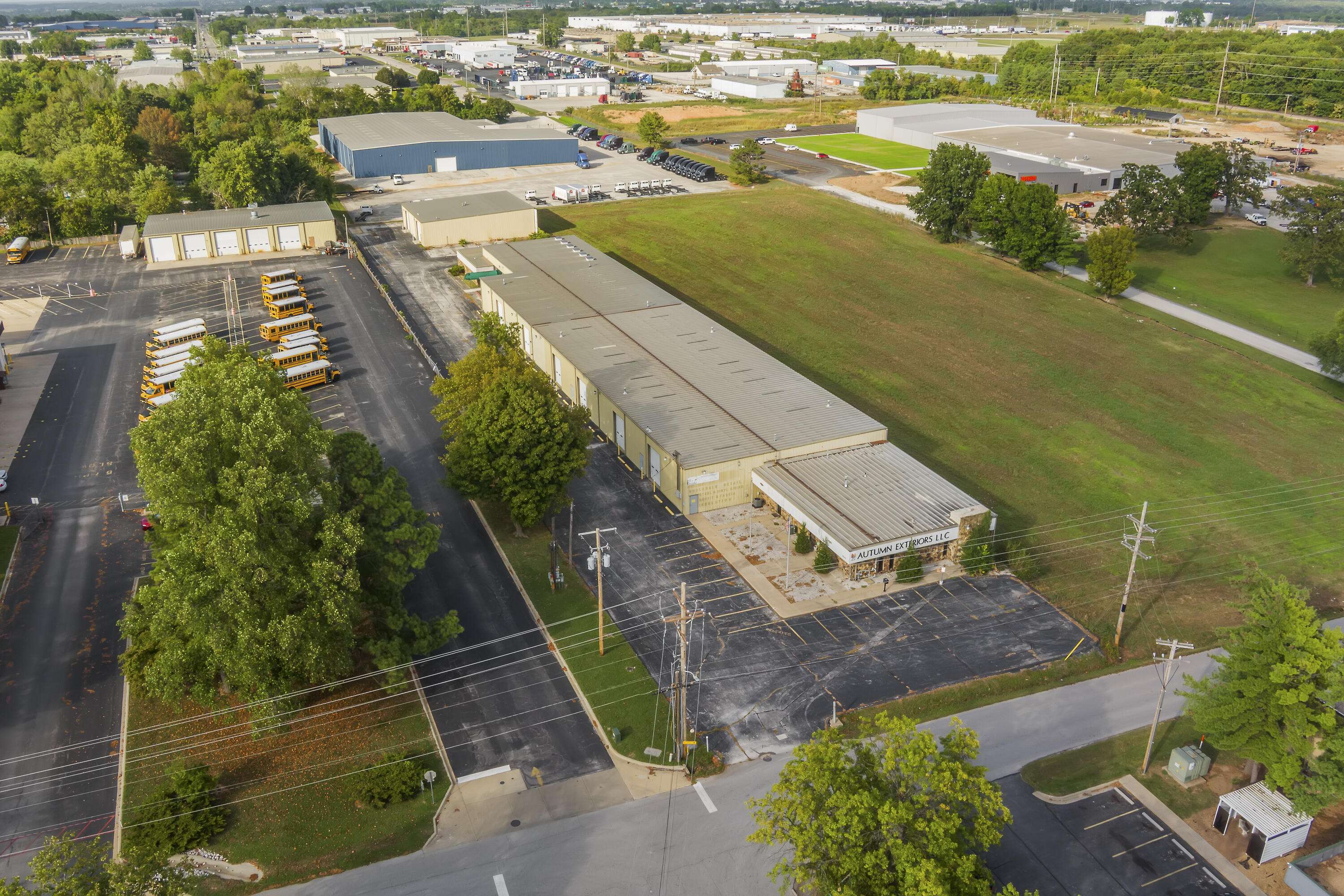 3001 E Pythian ST, Springfield, MO 65802