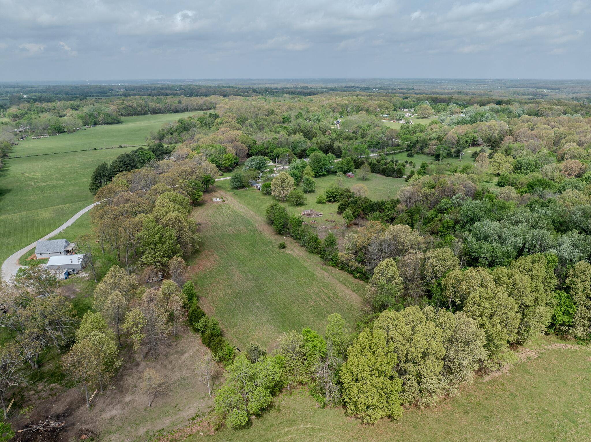 530 Sundance DR, Sparta, MO 65753