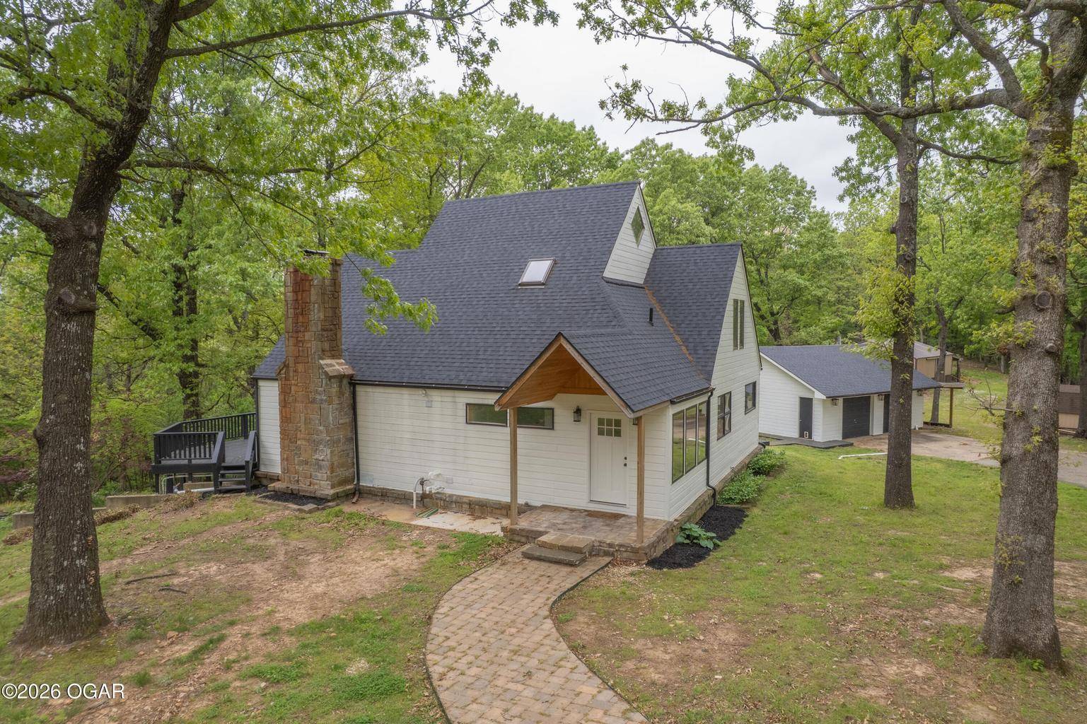 18576 Hereford RD, Neosho, MO 64850