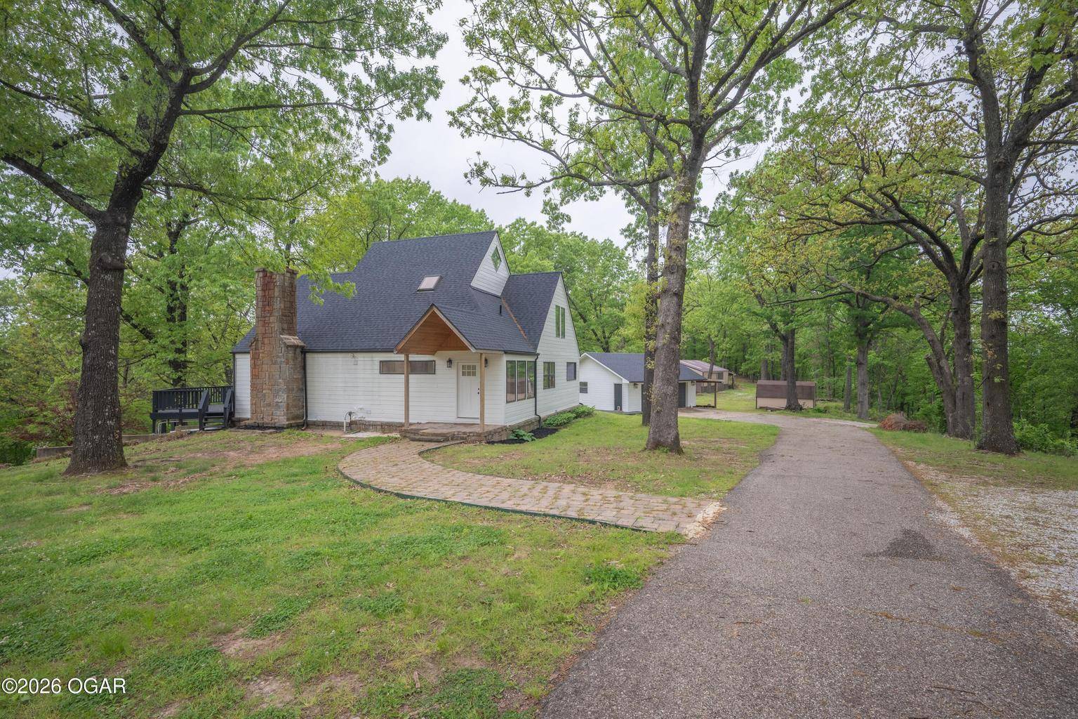 18576 Hereford RD, Neosho, MO 64850
