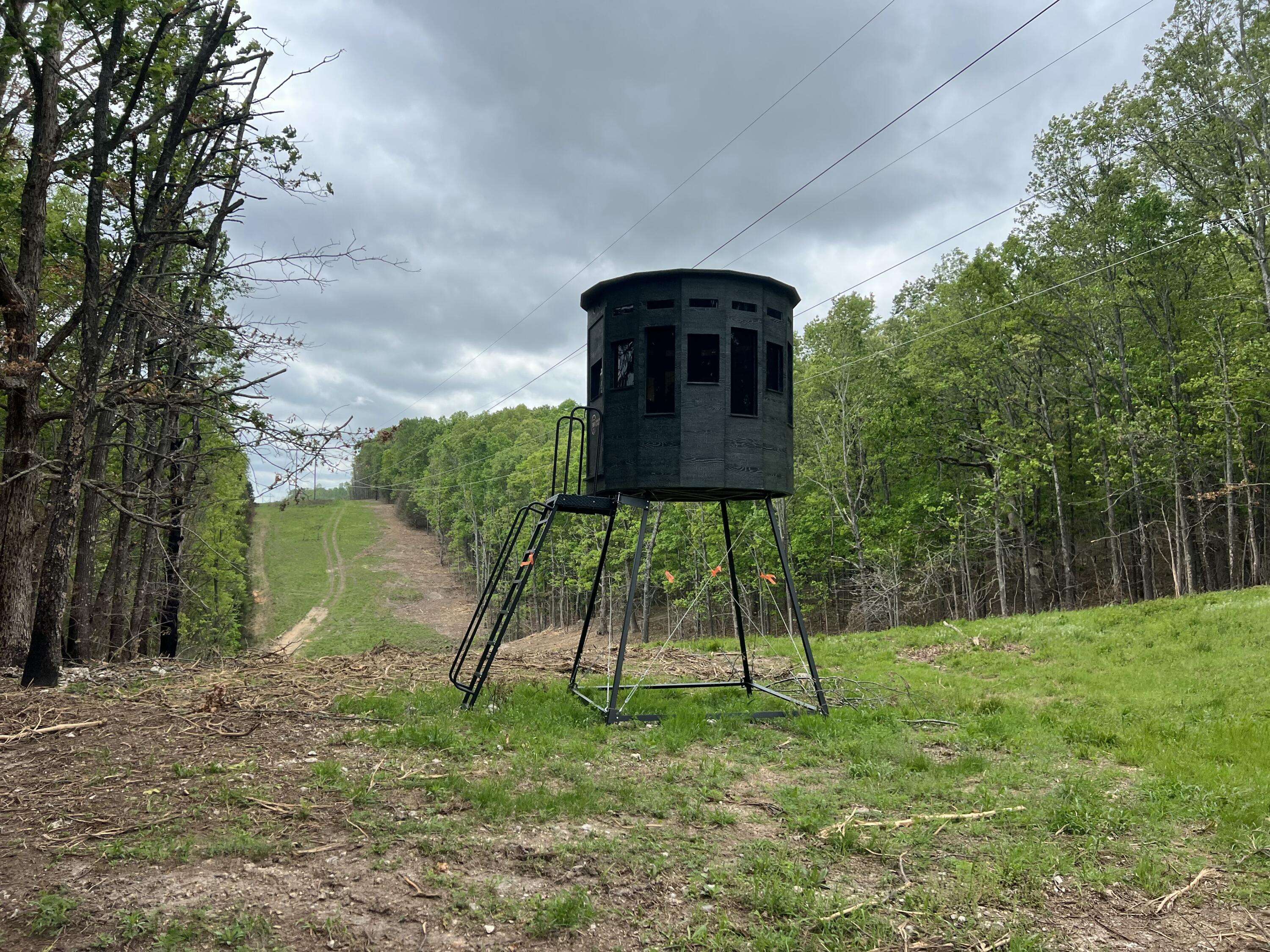 Co Rd 321 Route 5, Ava, MO 65608
