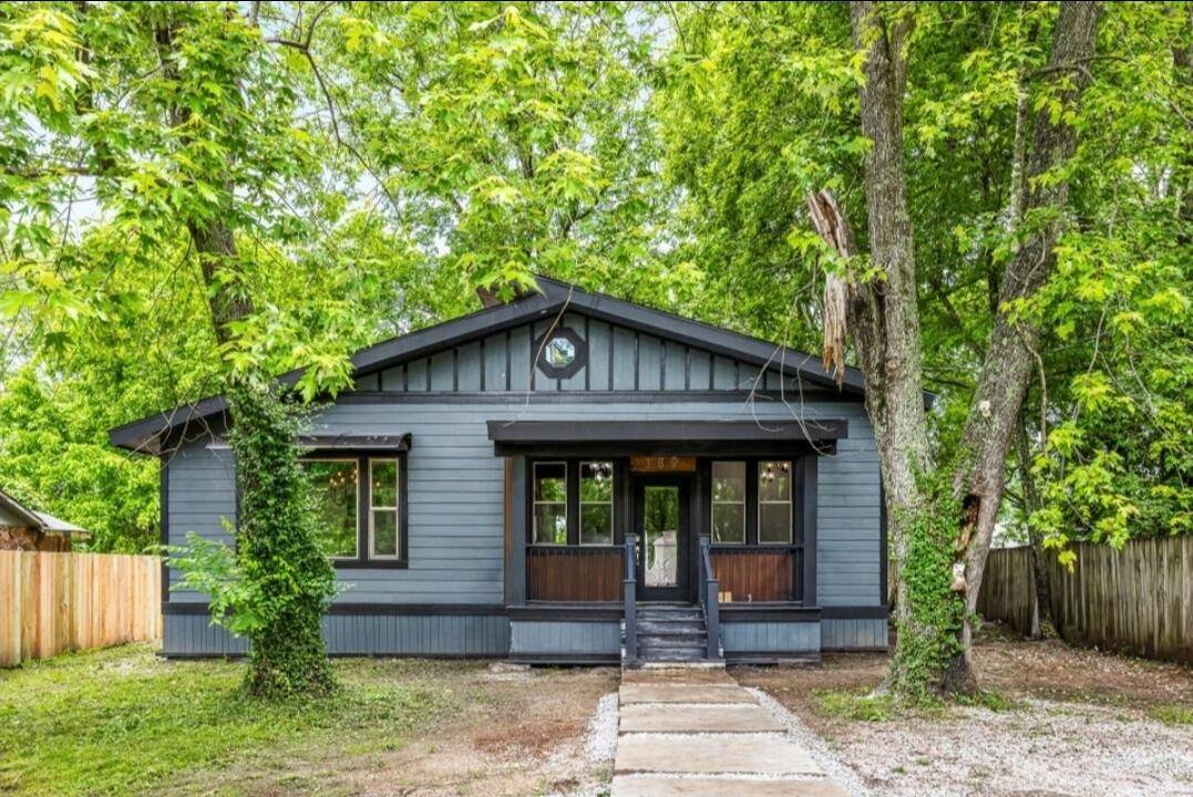 189 Walnut ST, Sparta, MO 65753