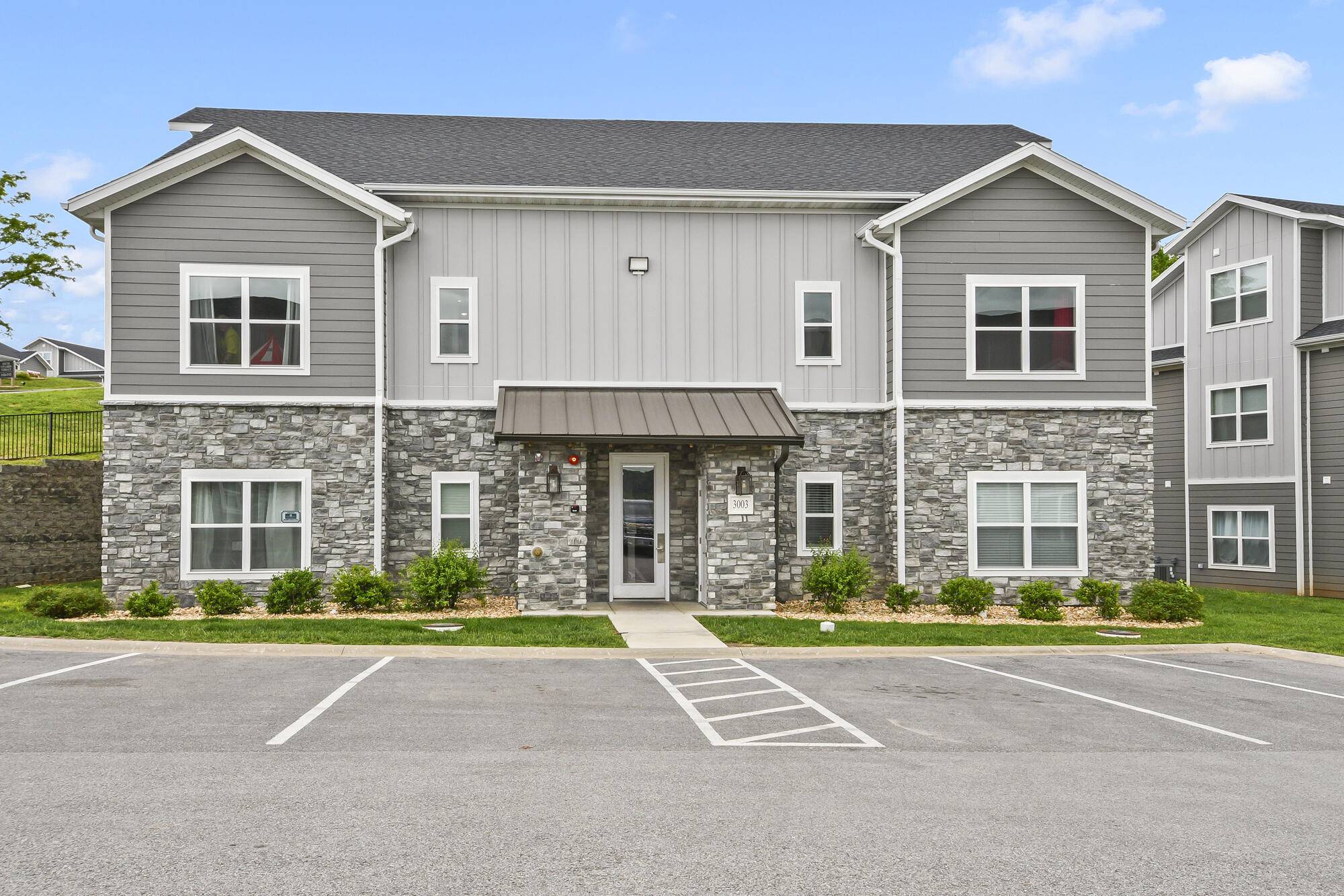 3003 N Vineyards TER #3, Branson, MO 65616